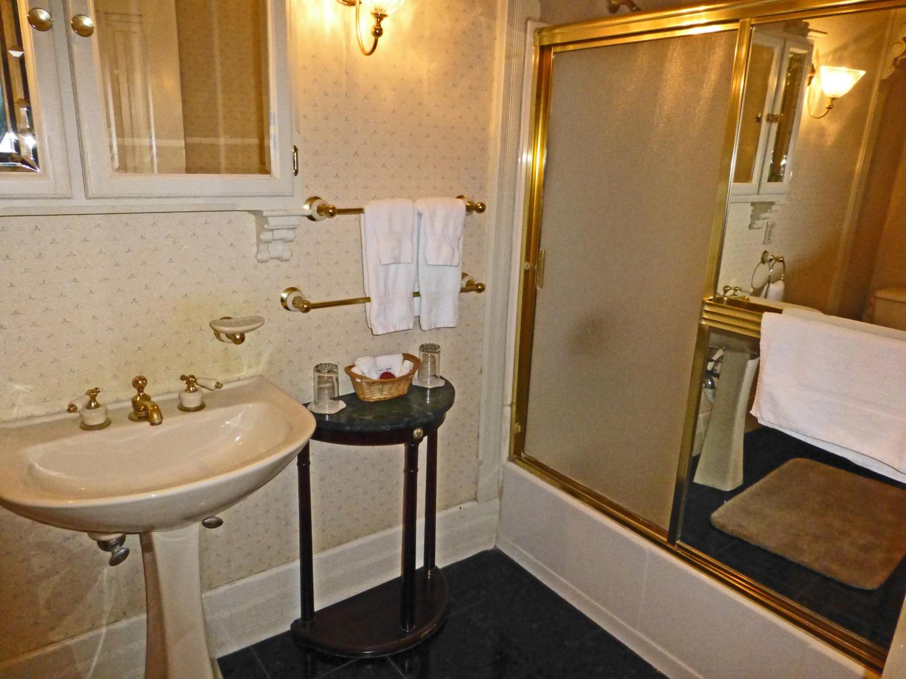 Victorian Inn