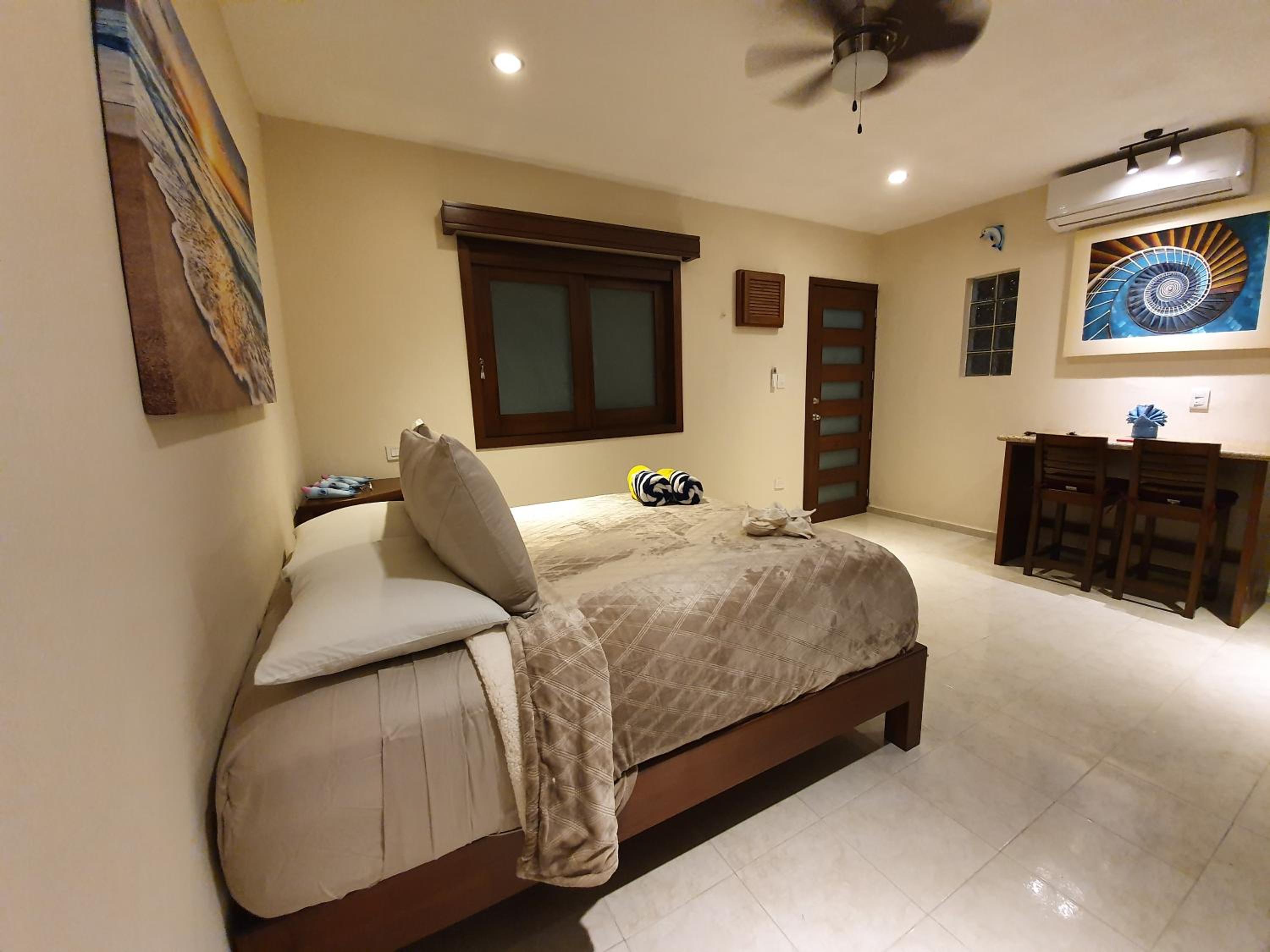 Coralito Malecon Luxury Studio view 5