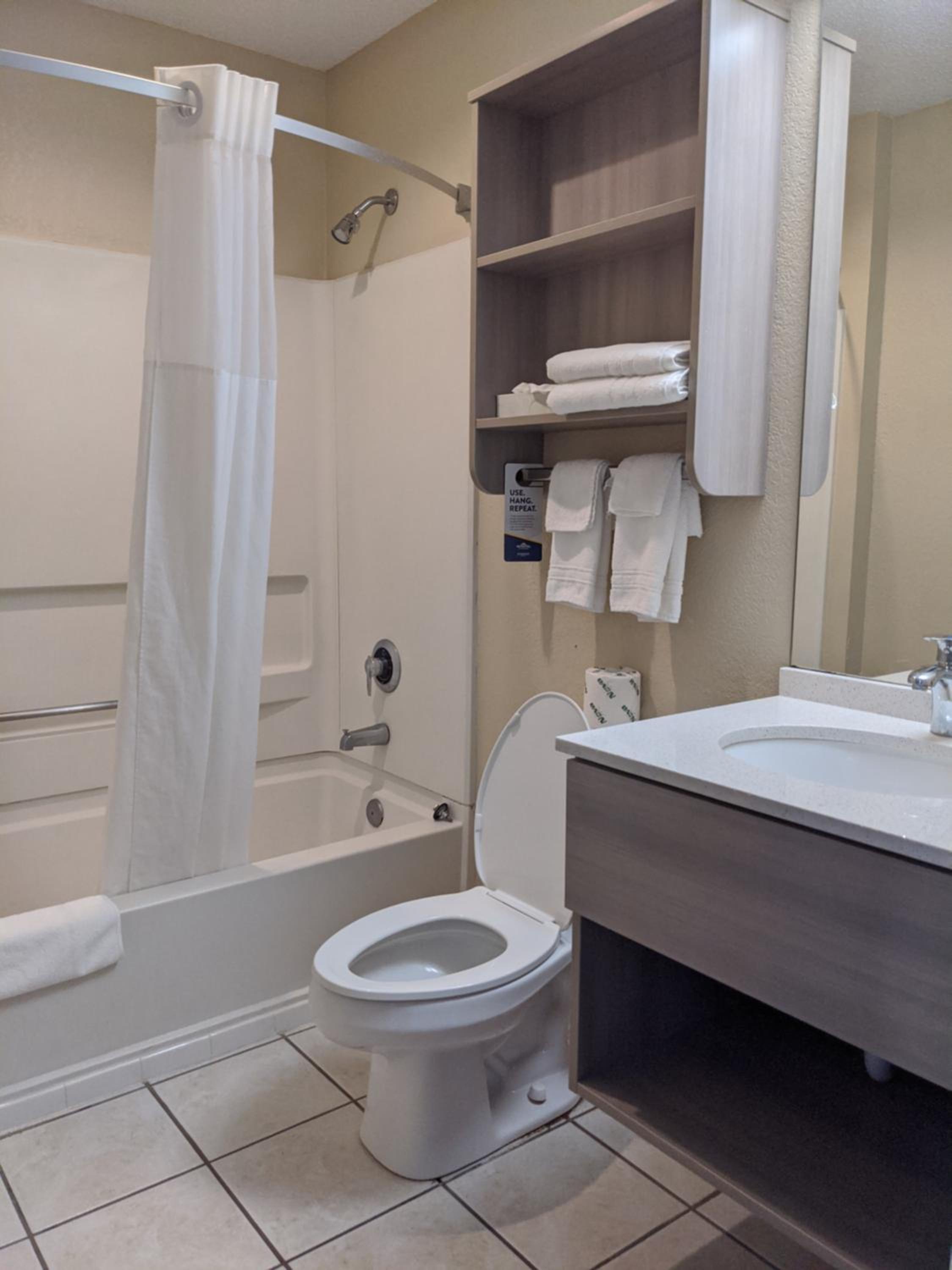 Georgetown Vacations - Microtel Inn Georgetown - Lexington North - Property Image 22