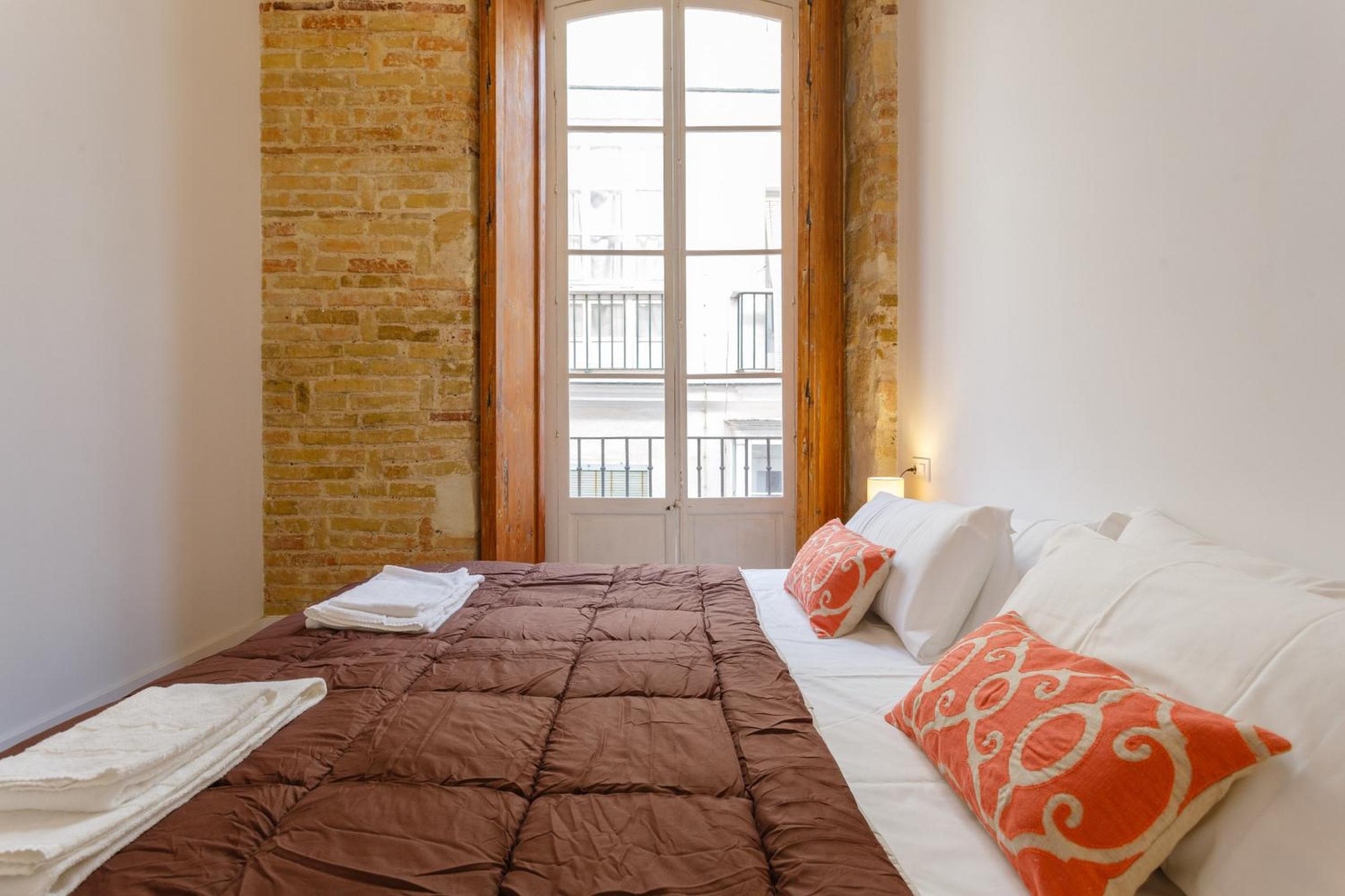 Casa Del COLECCIONISTA by Cadiz4Rentals view 2