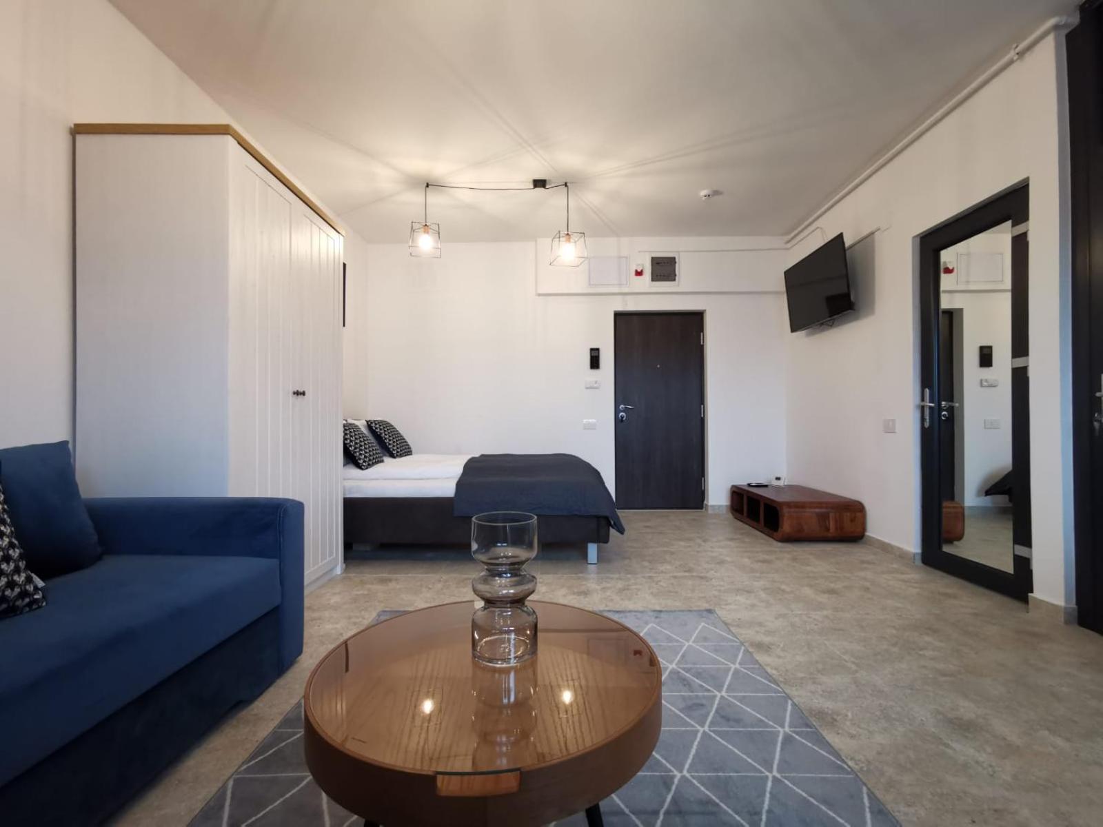 Caraway Apartment Velvet view 3