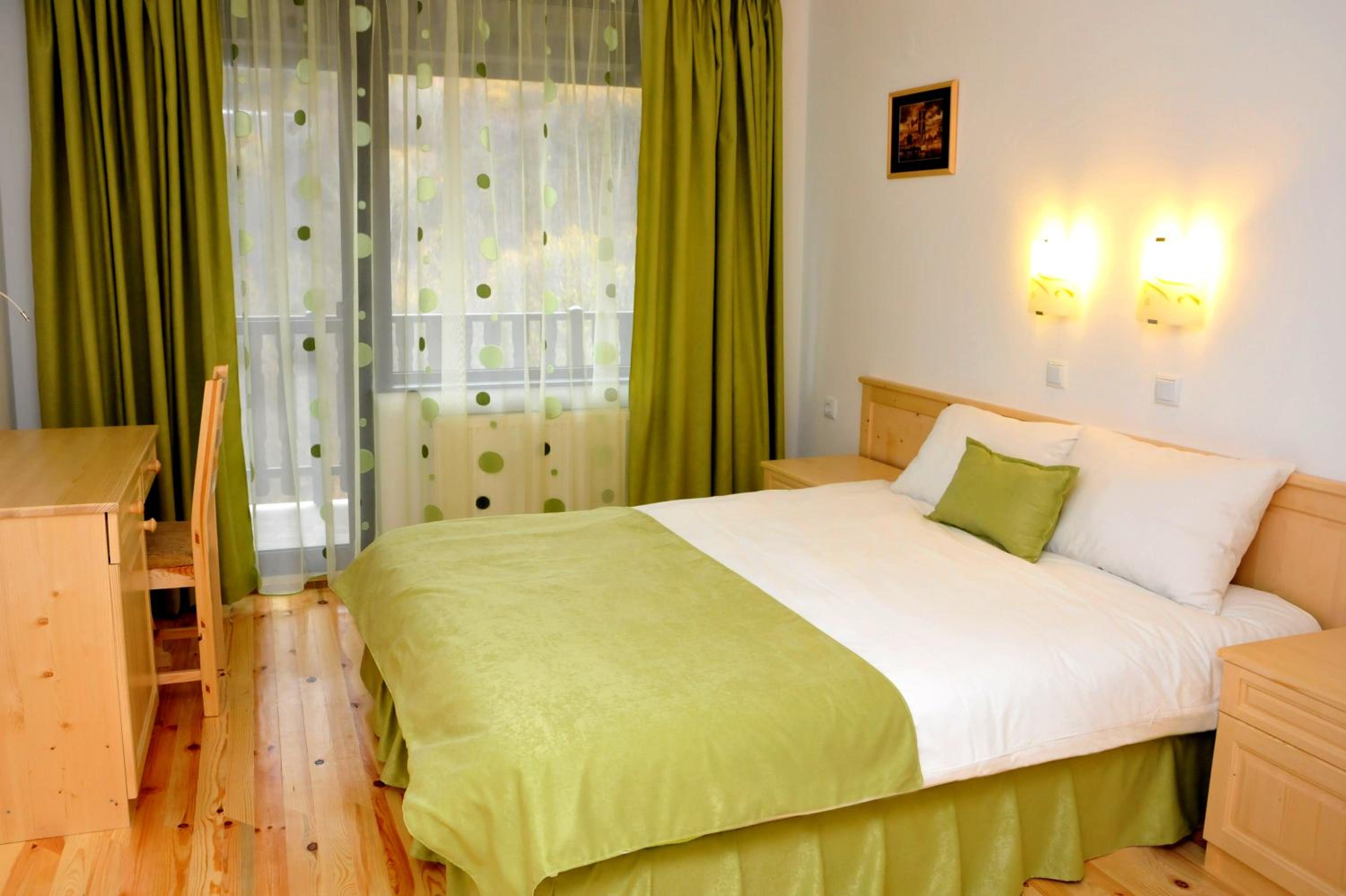 Family Hotel and Restaurant Plamena