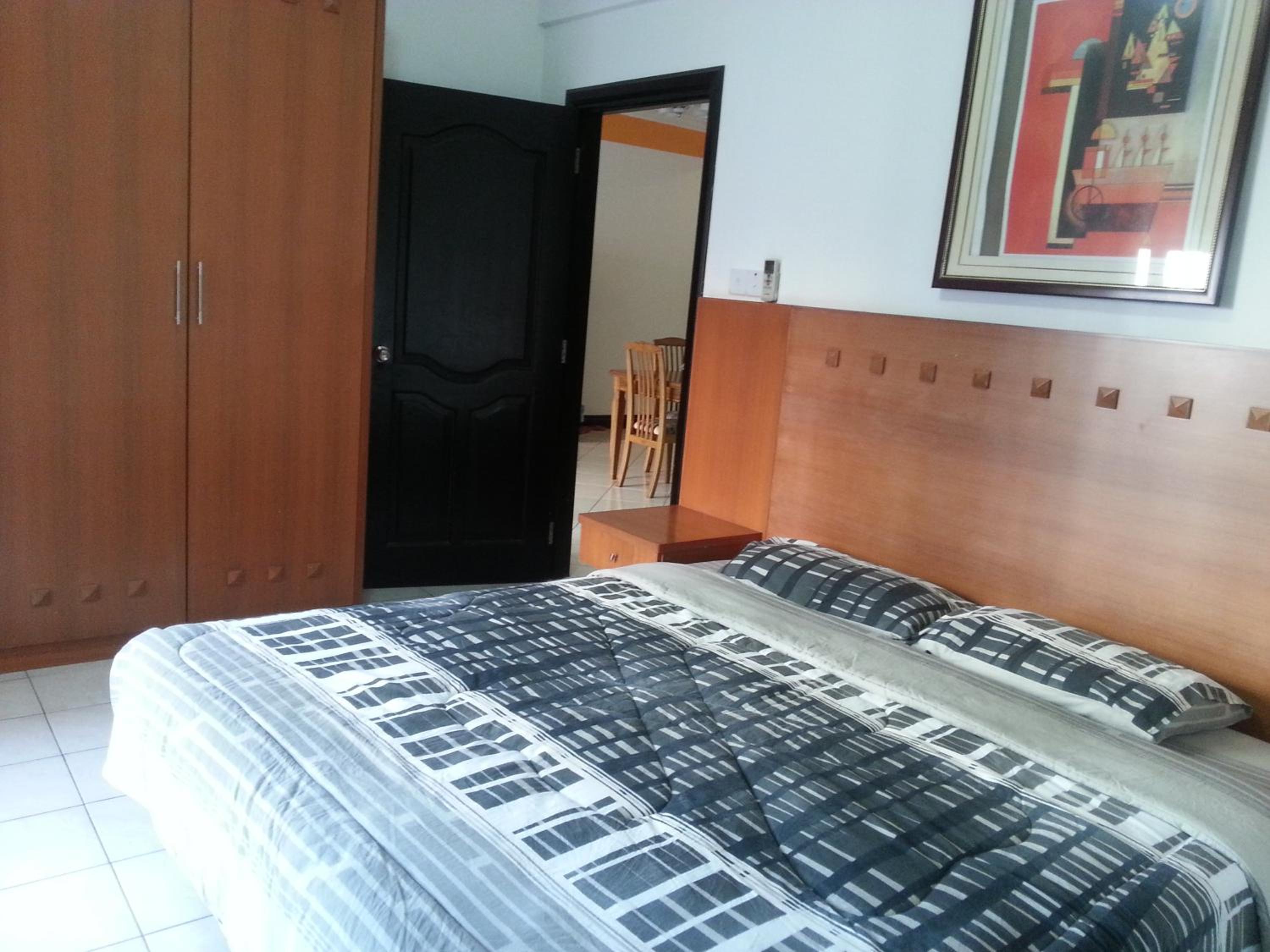 Dorcas Service Apartment - Marina Court photo 8