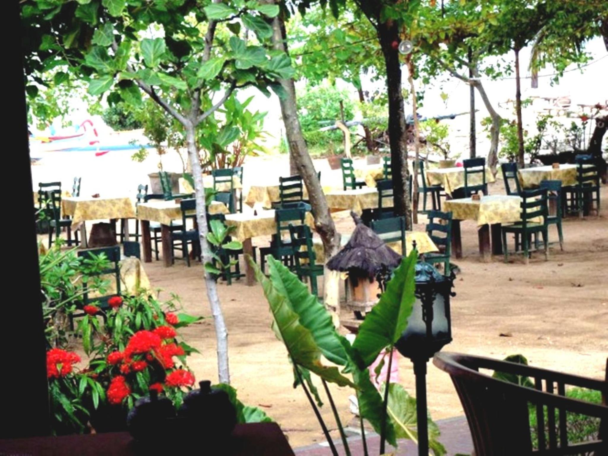 Gazebo Beach Hotel