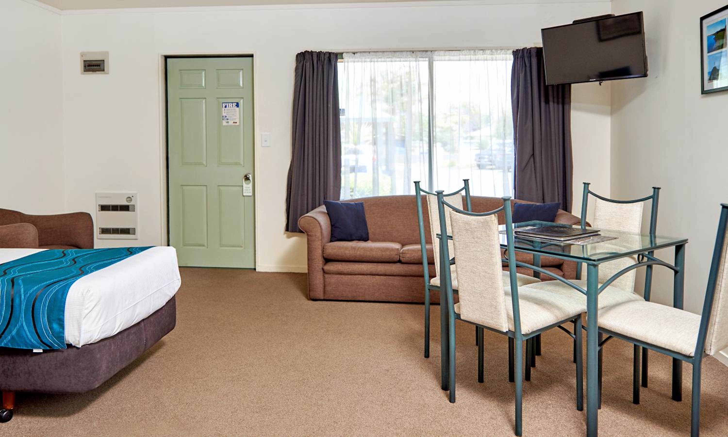 Barringtons Motor Lodge
