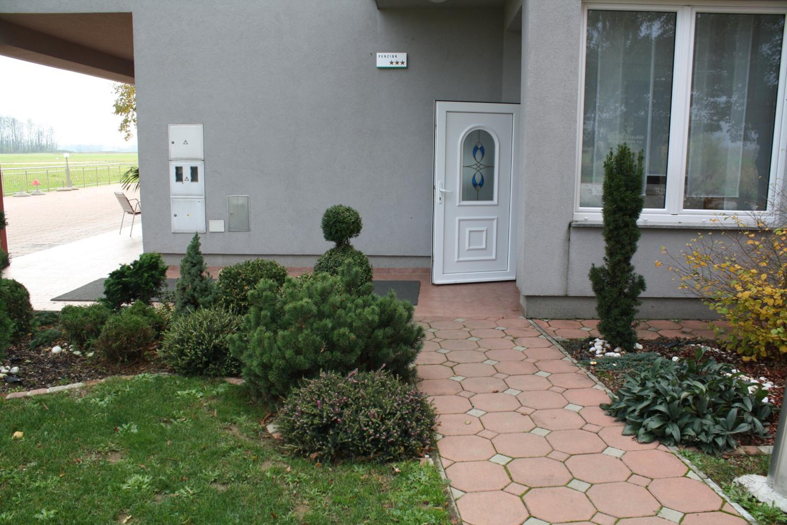 Photo 31