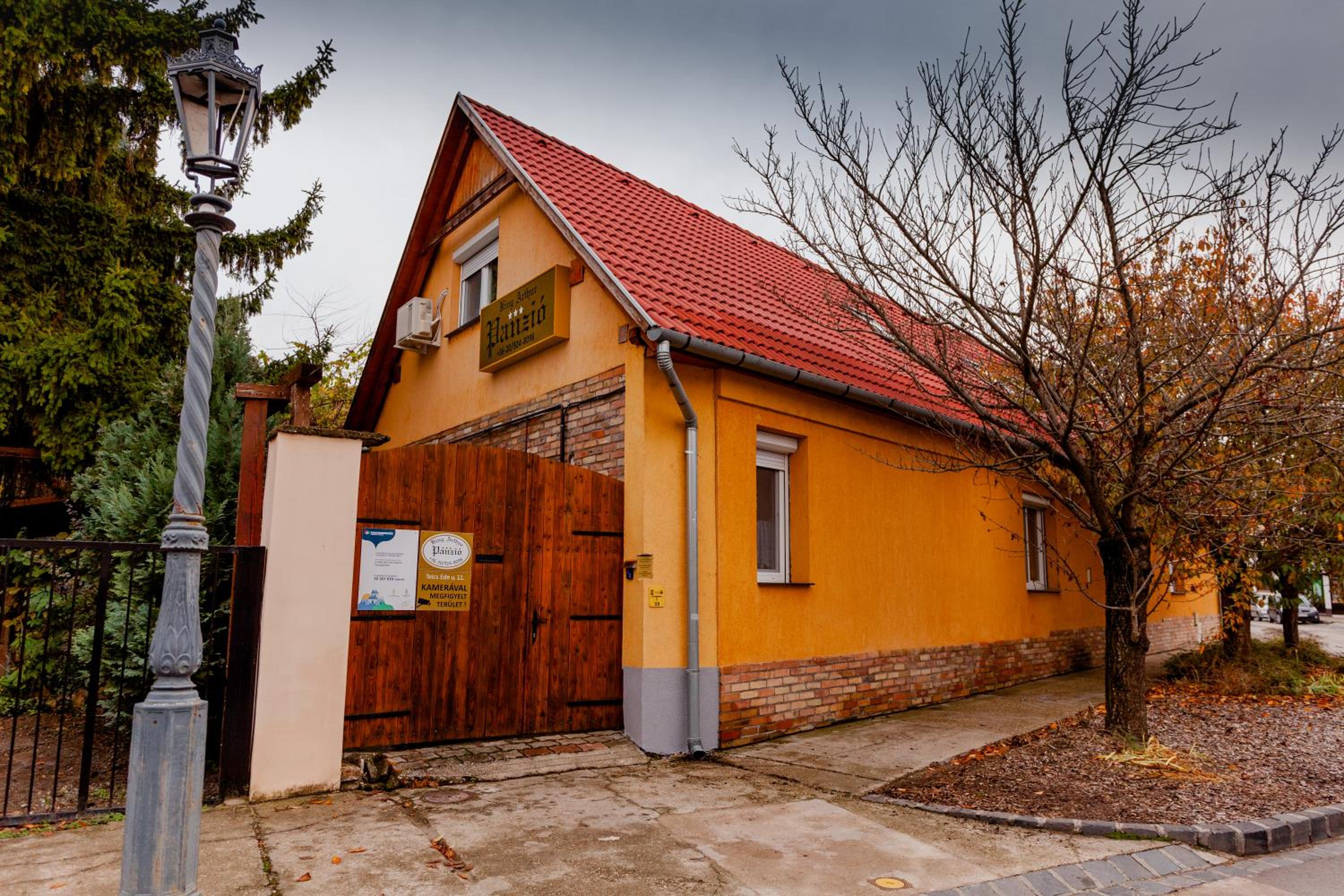 Photo 47