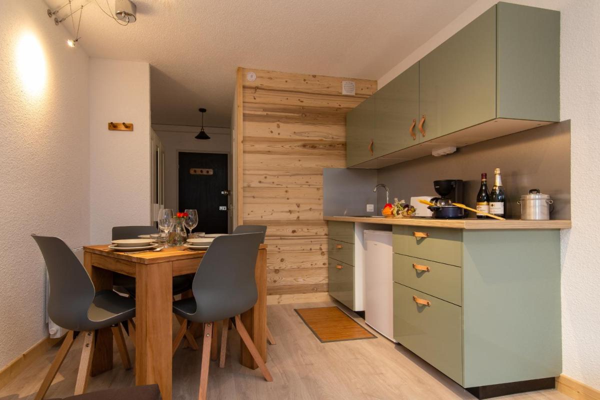 Chamonix Sud - Bâtiment A 208 - Happy Rentals view 2