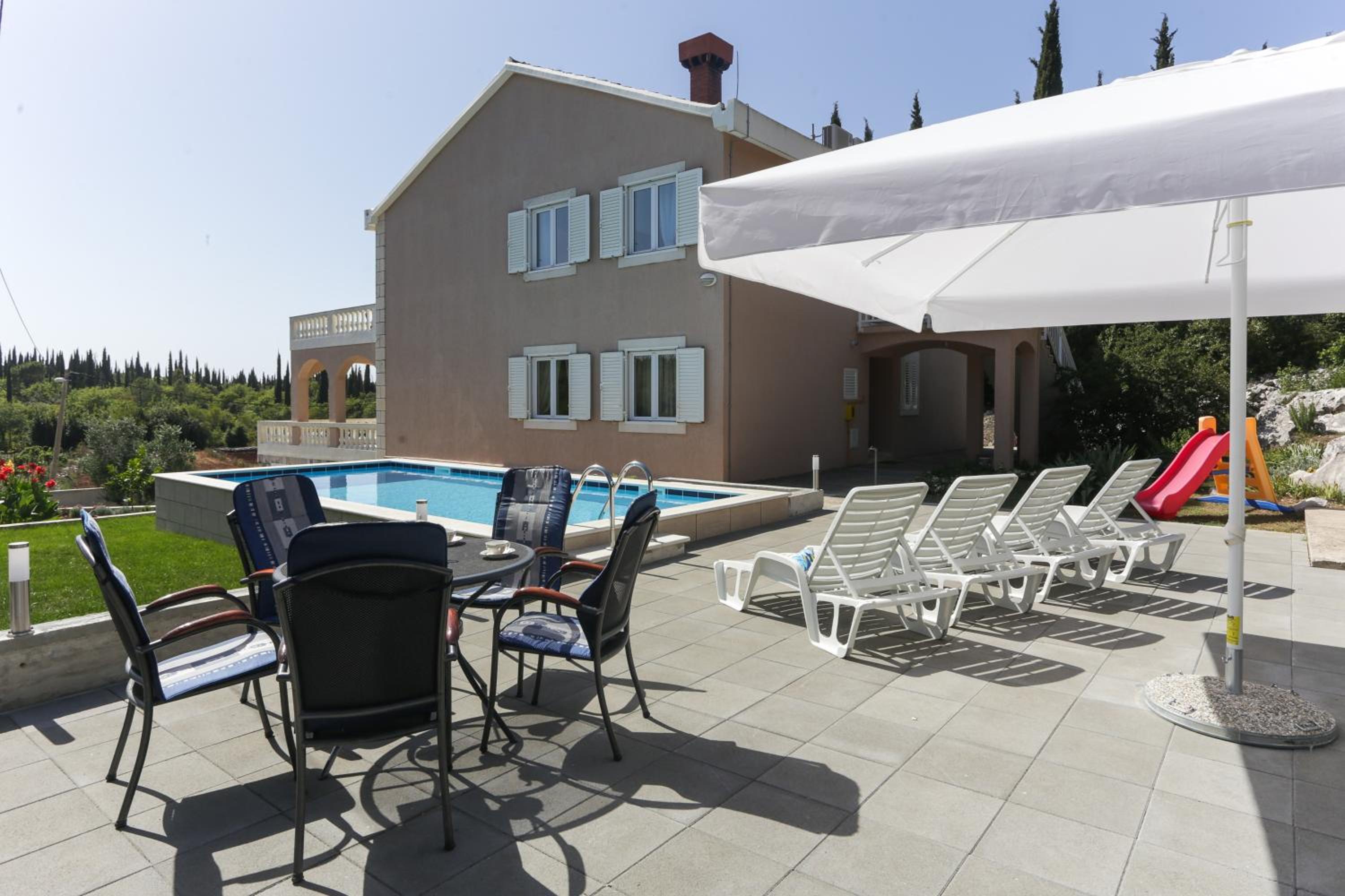 Apartments Vila Harmonia view 3