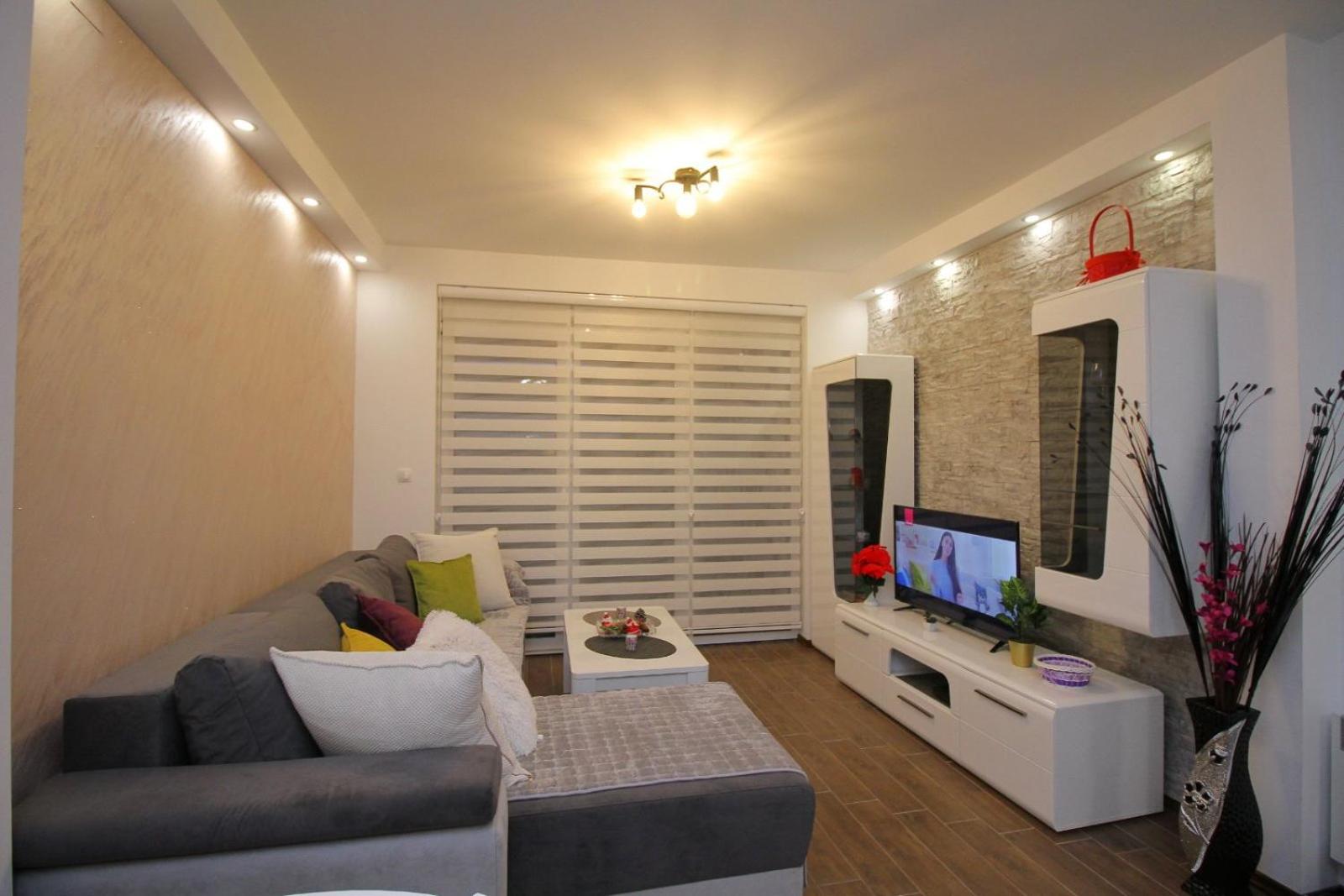 Fantastiko LUX Apartmani Zlatibor view 3
