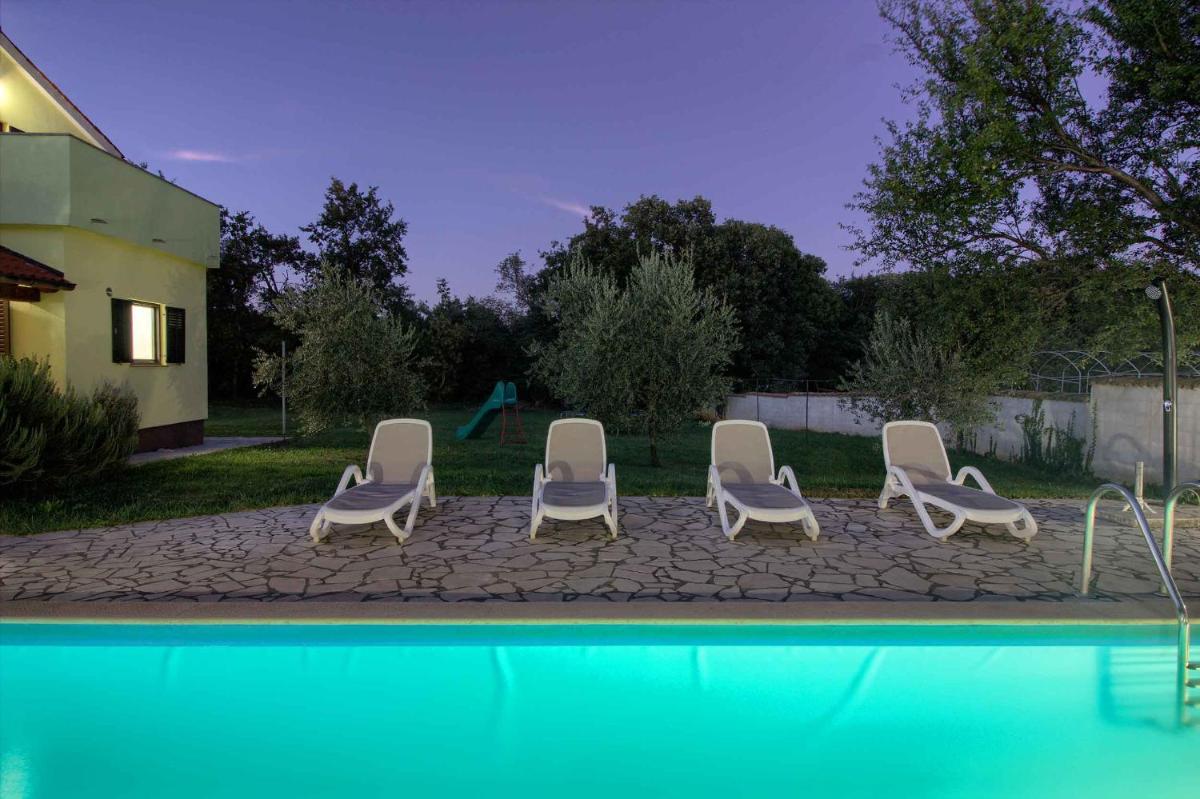 Wonderful villa Fuma with pool near the beach, big kids playground view 5