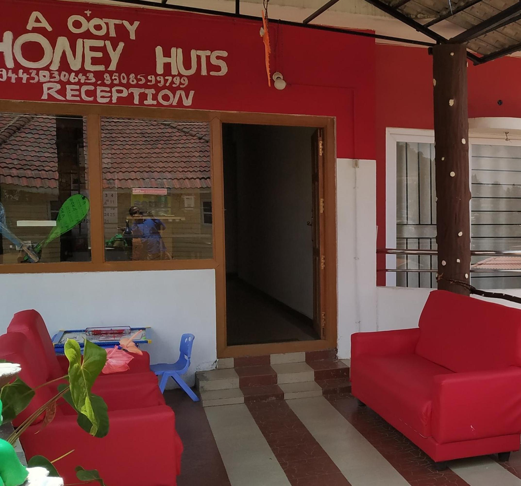 A Ooty Honey Huts