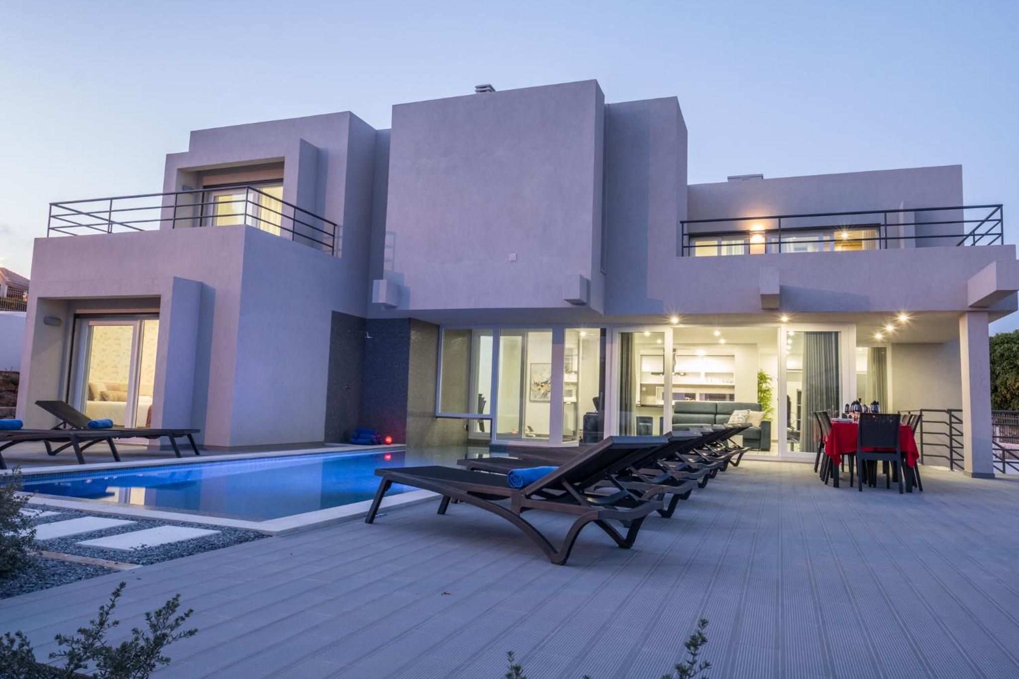 Villa Bonita Brenda - Piscina aquecível e BBQ em Armação de Pêra