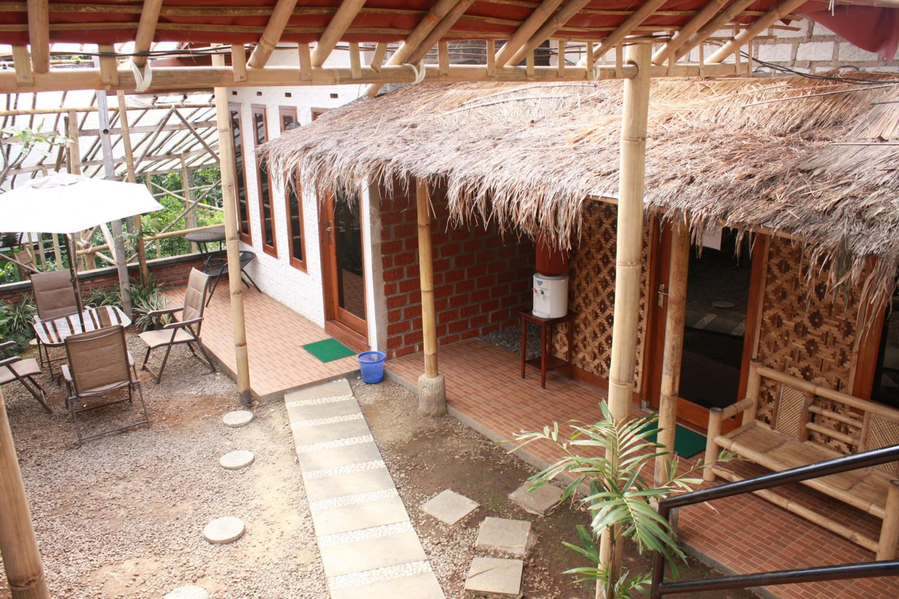 Photo 19