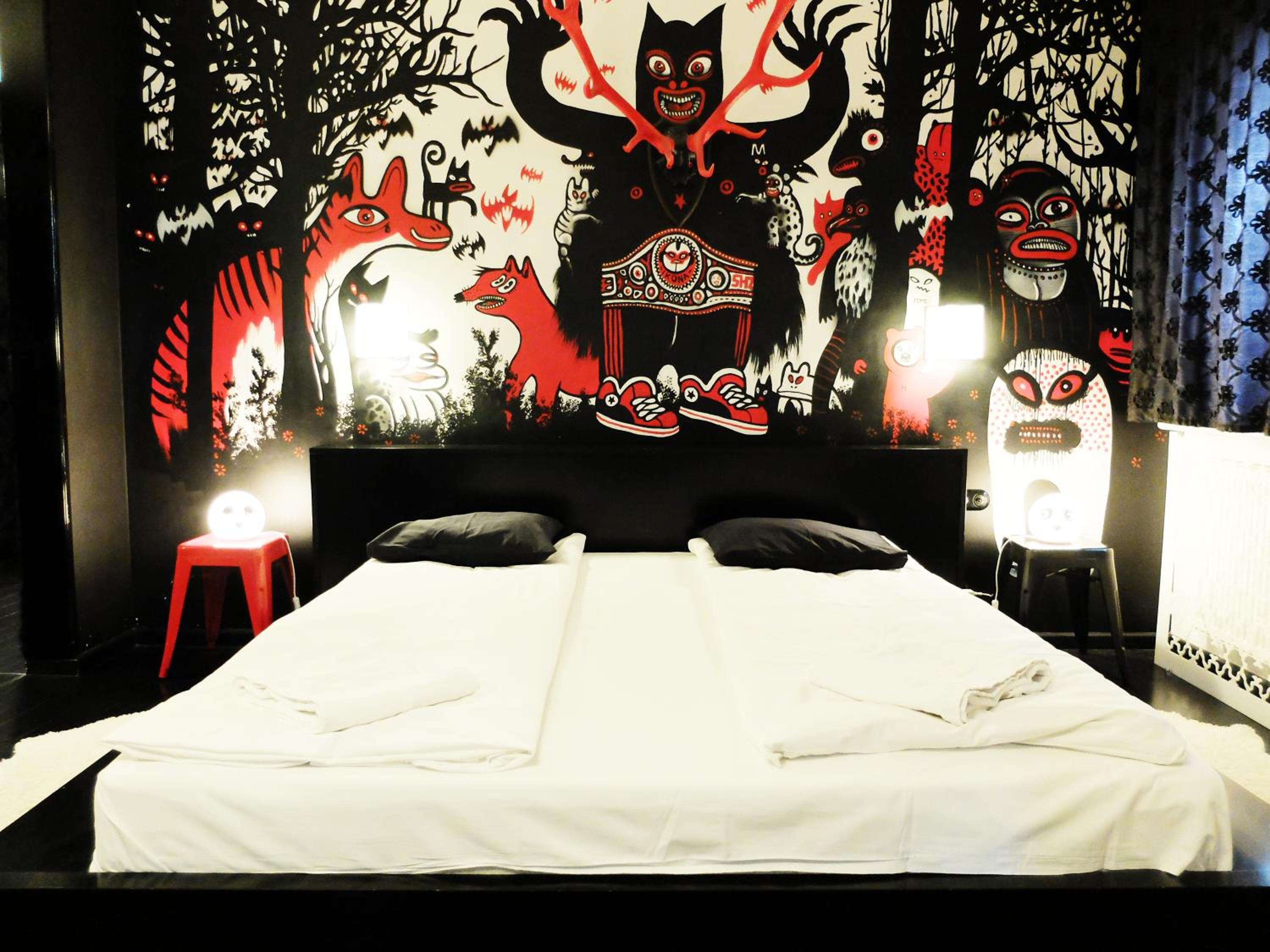 hotel room