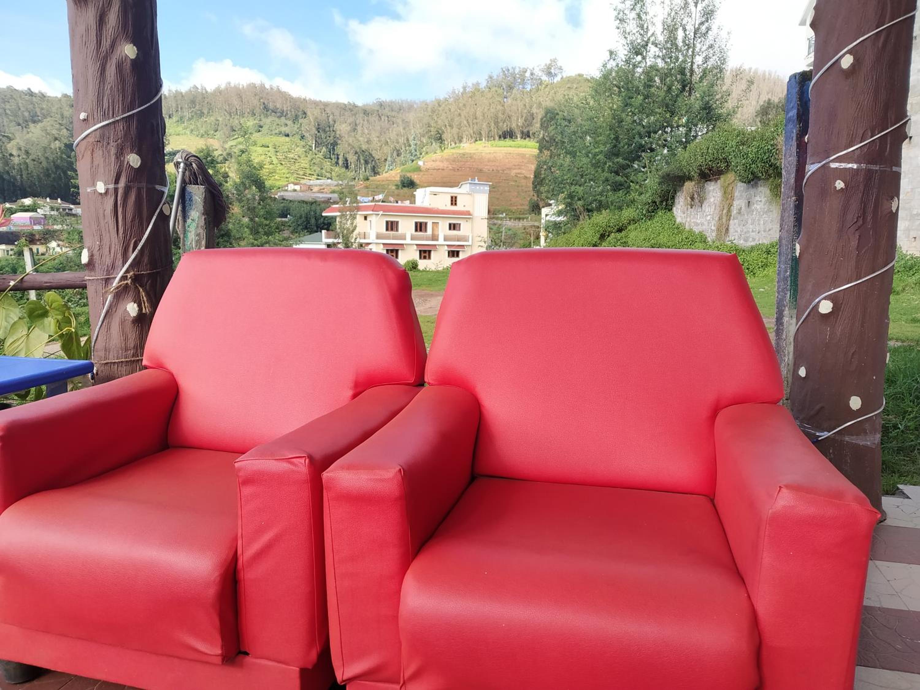 A Ooty Honey Huts