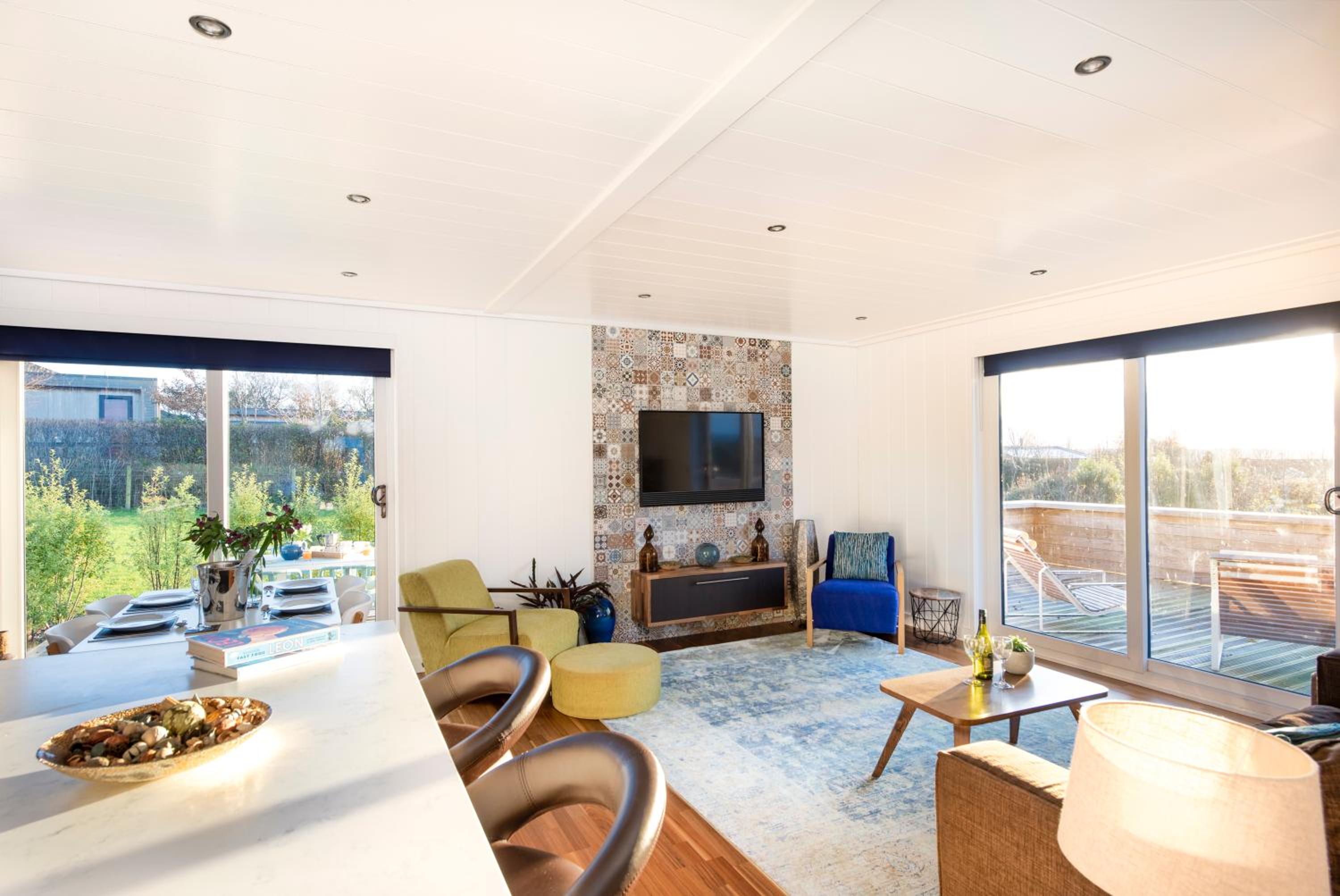 Honeyhurst Lodge, Strawberryfield Park view 4