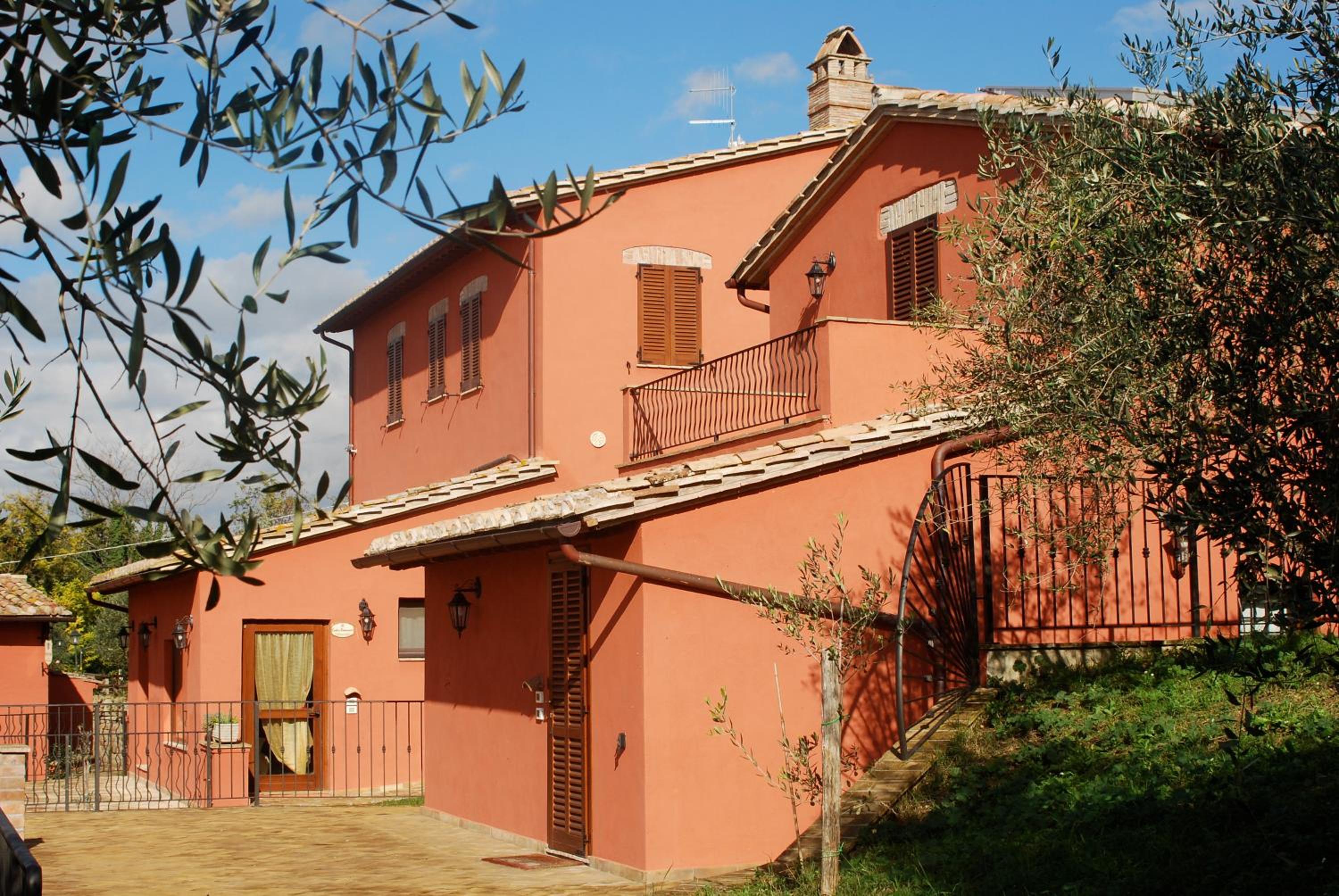 Tenuta San Savino delle Rocchette