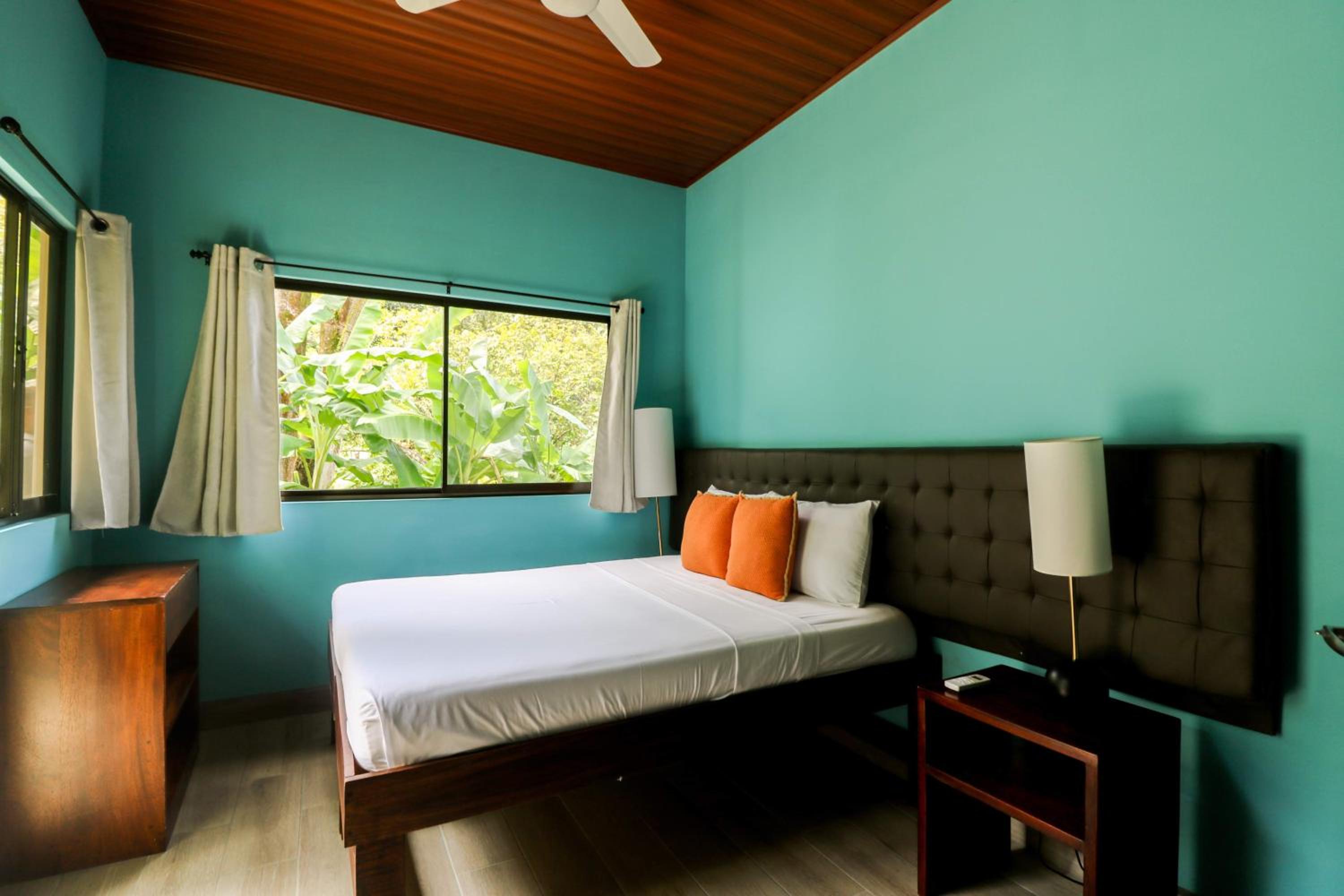 Teva Hotel & Jungle Reserve