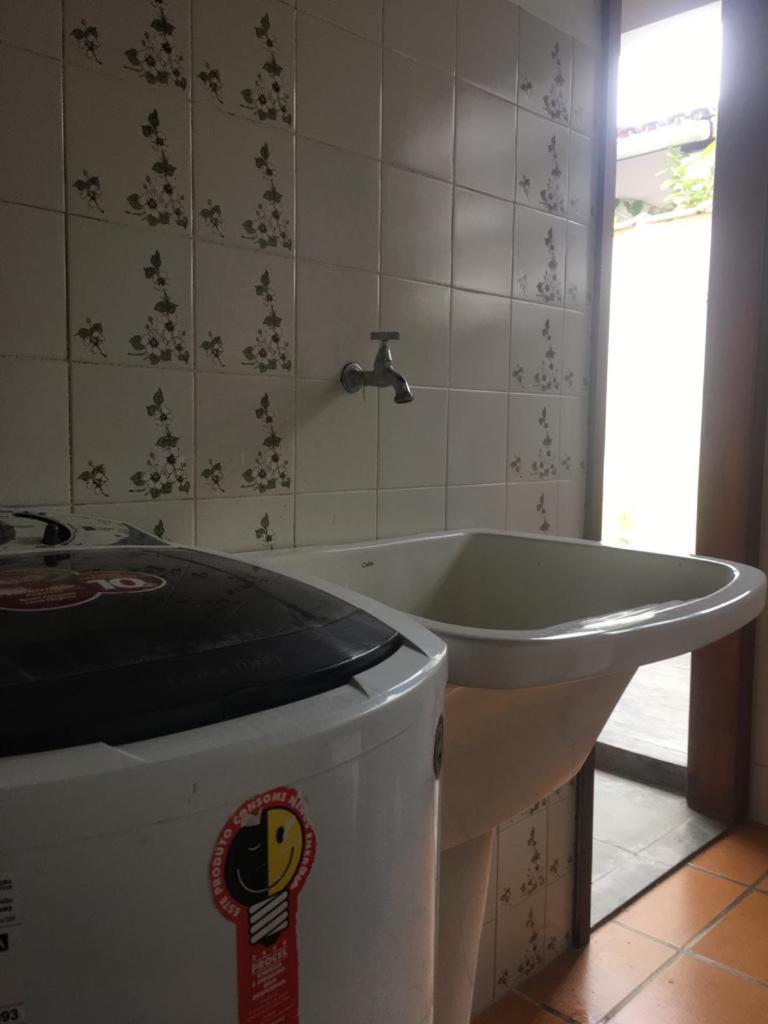 Casa nova, ótimo estado, Ubatuba, praia do Lázaro WIFI