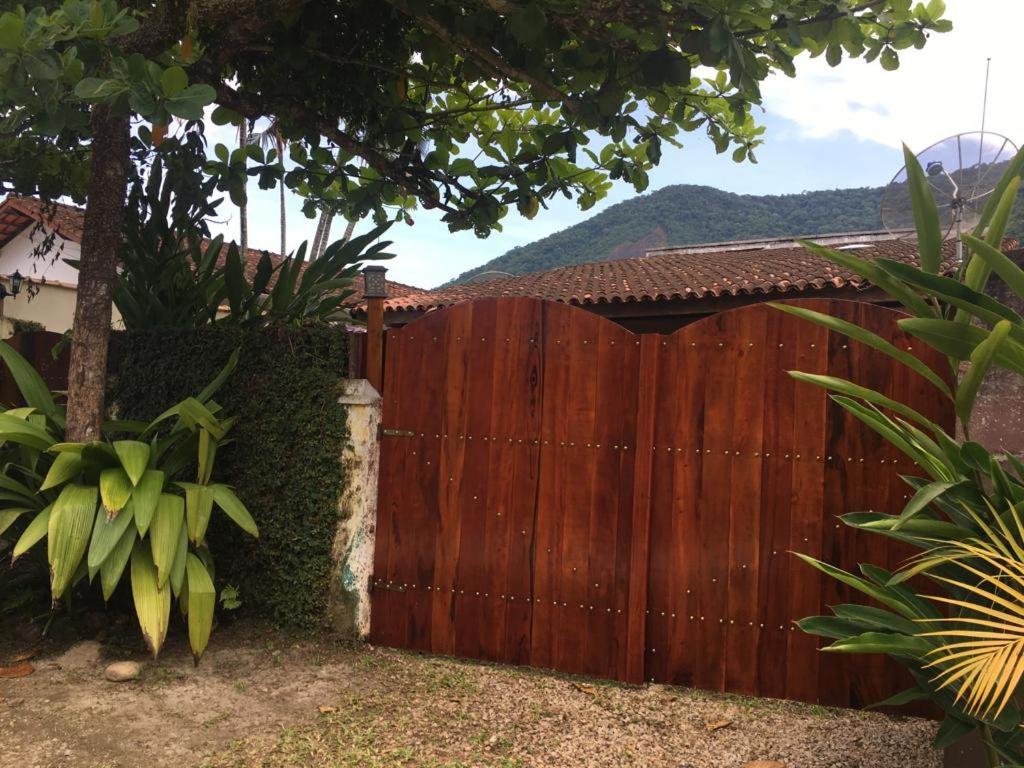 Casa nova, ótimo estado, Ubatuba, praia do Lázaro WIFI