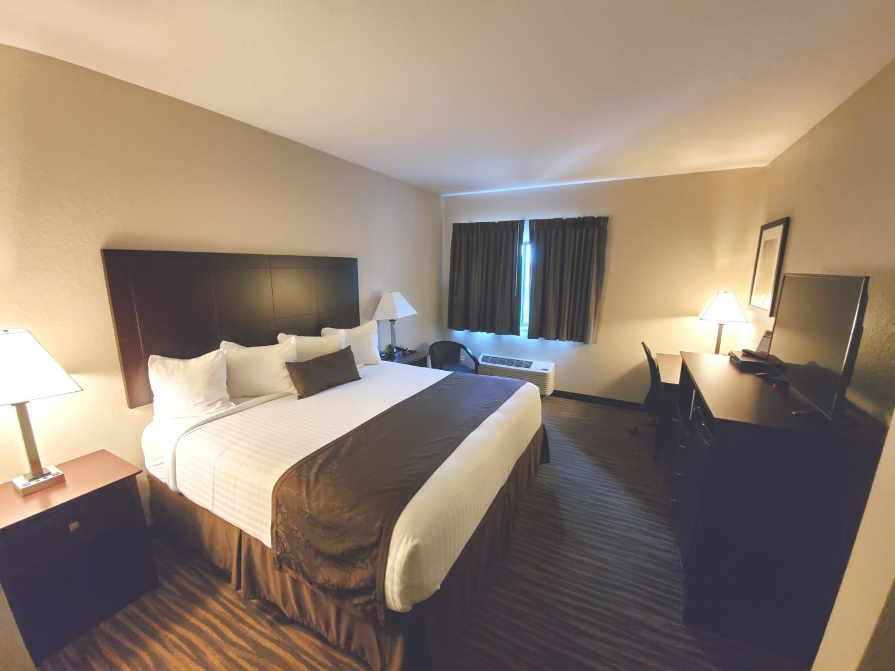 Cobblestone Inn Suites Maryville - Property Image 47