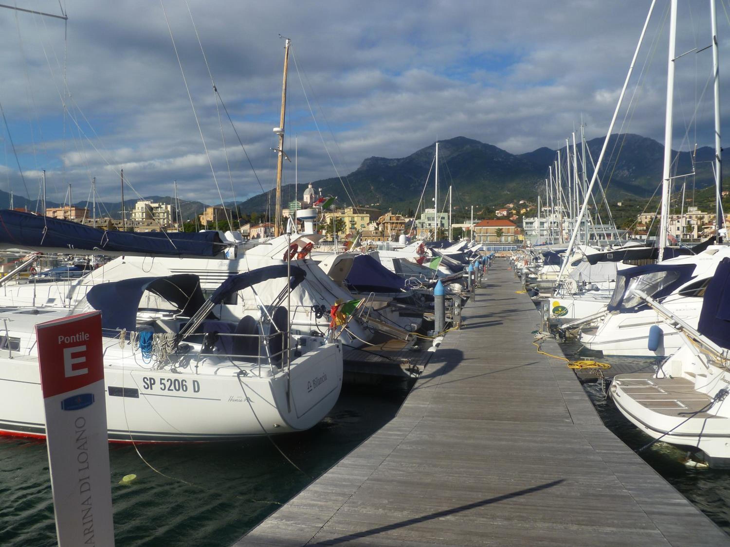 Le Vele Residence Sailing Boat view 2