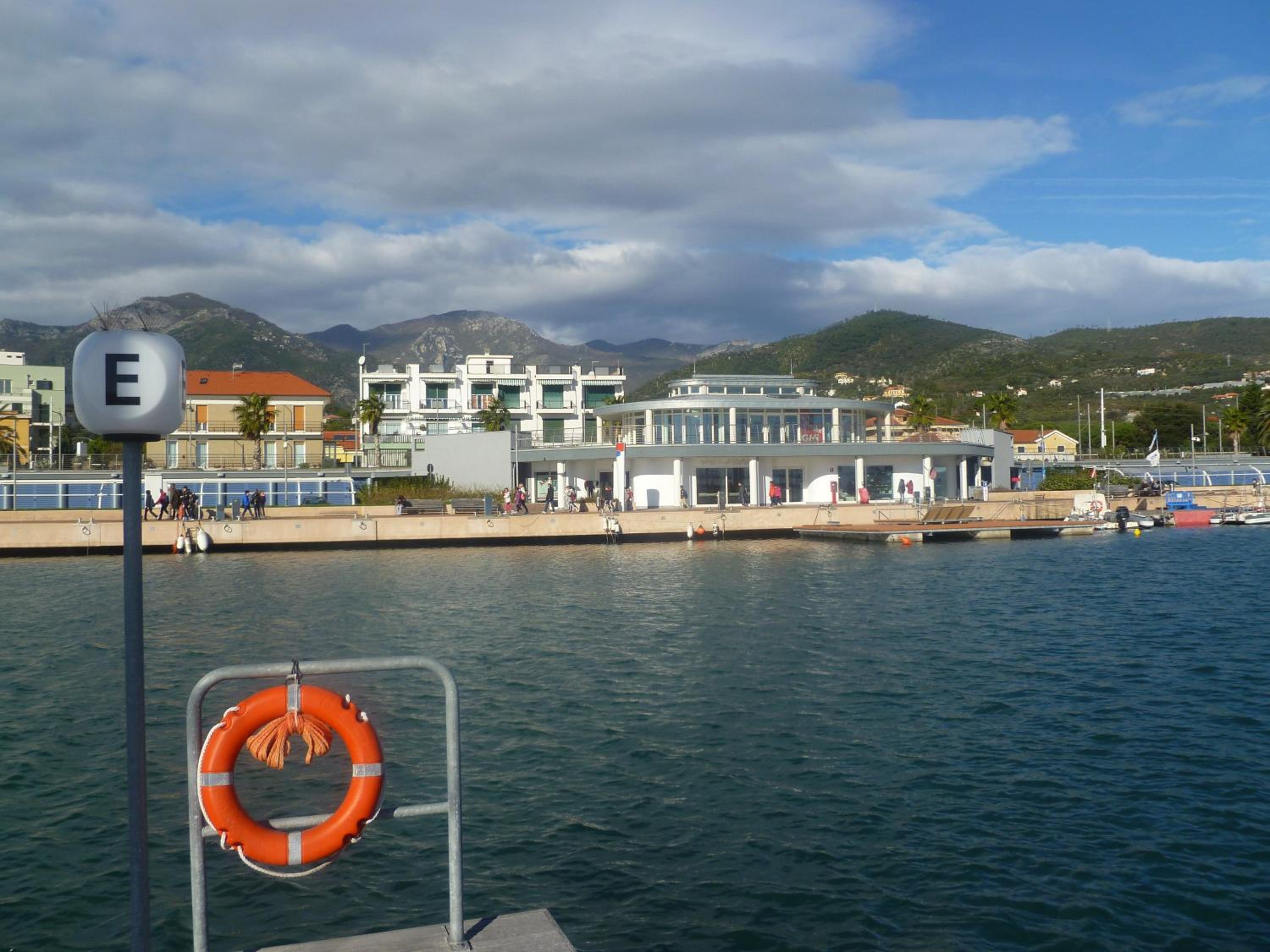 Le Vele Residence Sailing Boat view 3