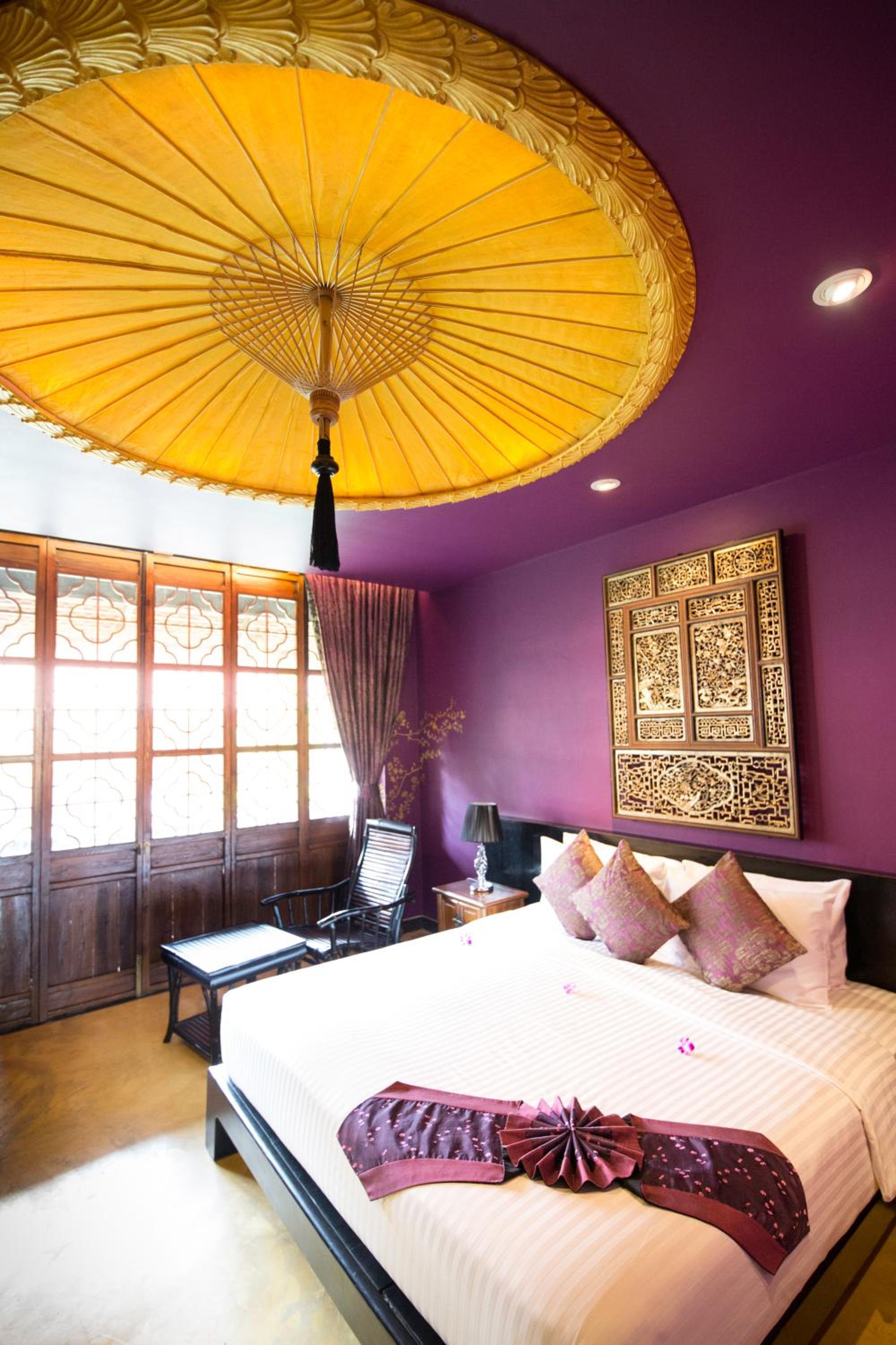 Tharaburi Resort