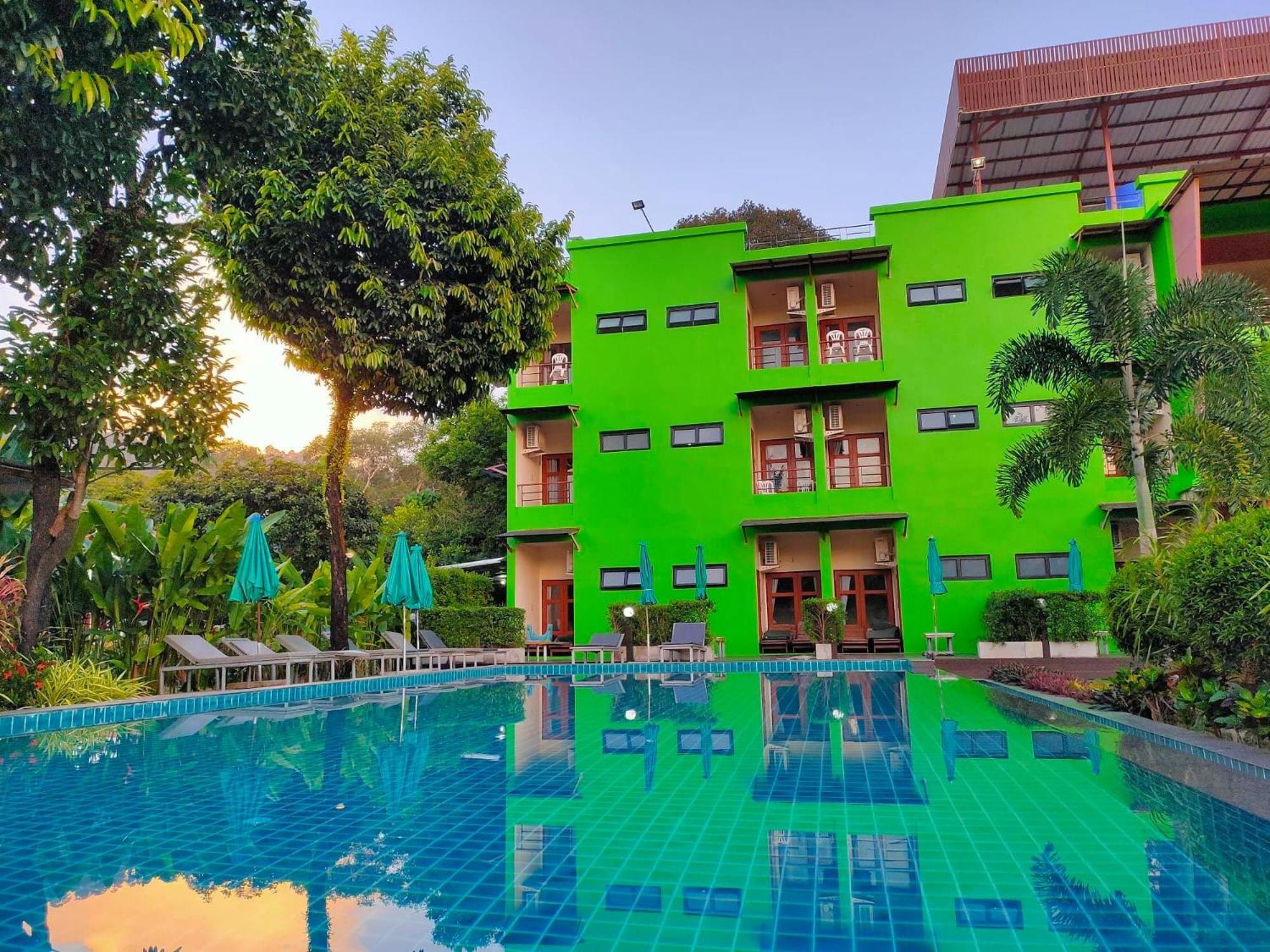 Morakot Lanta Resort