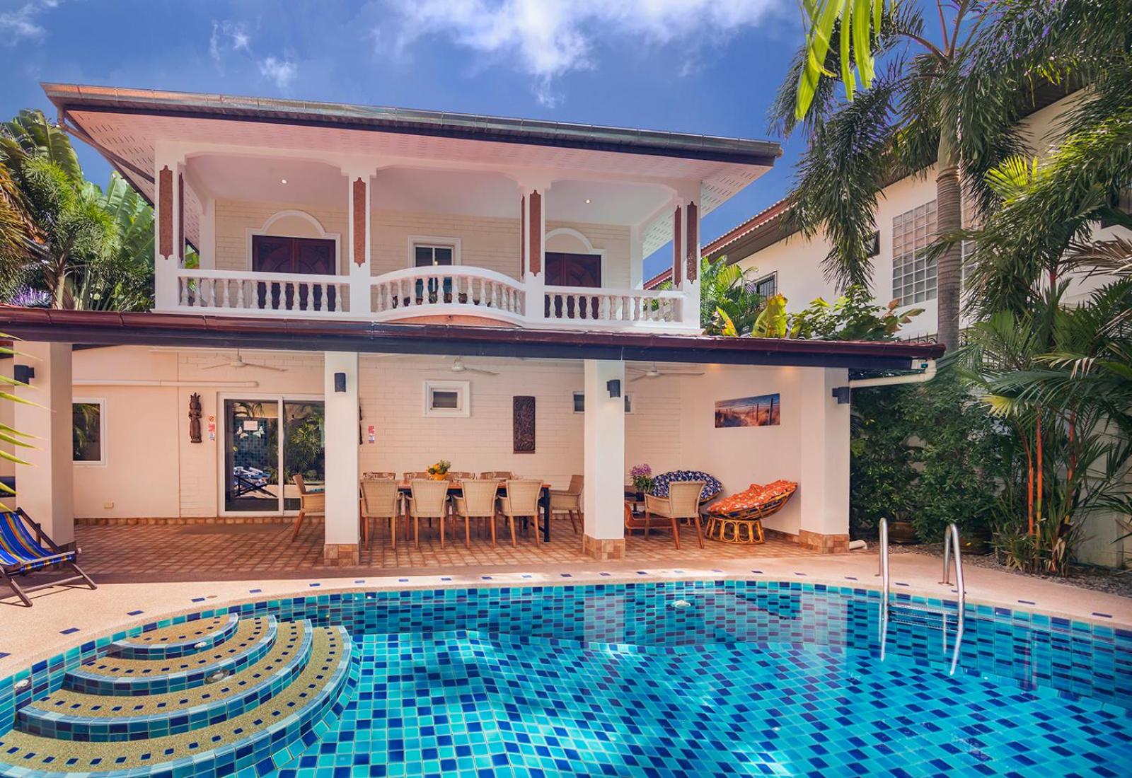 Hotel Villa Waree 5 minutes from Beach and Walking street - Image 1