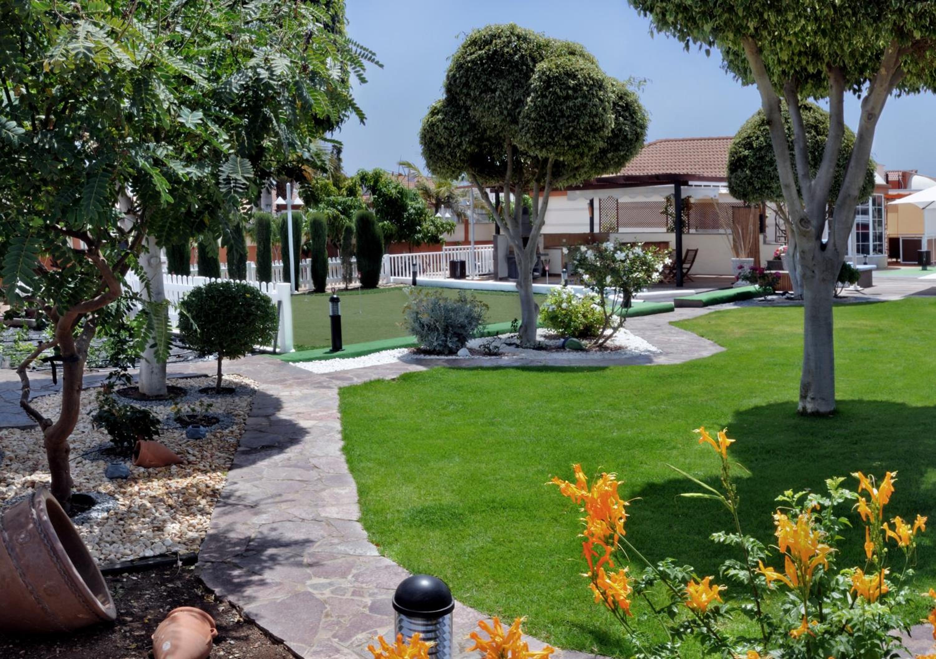 activities & amenities