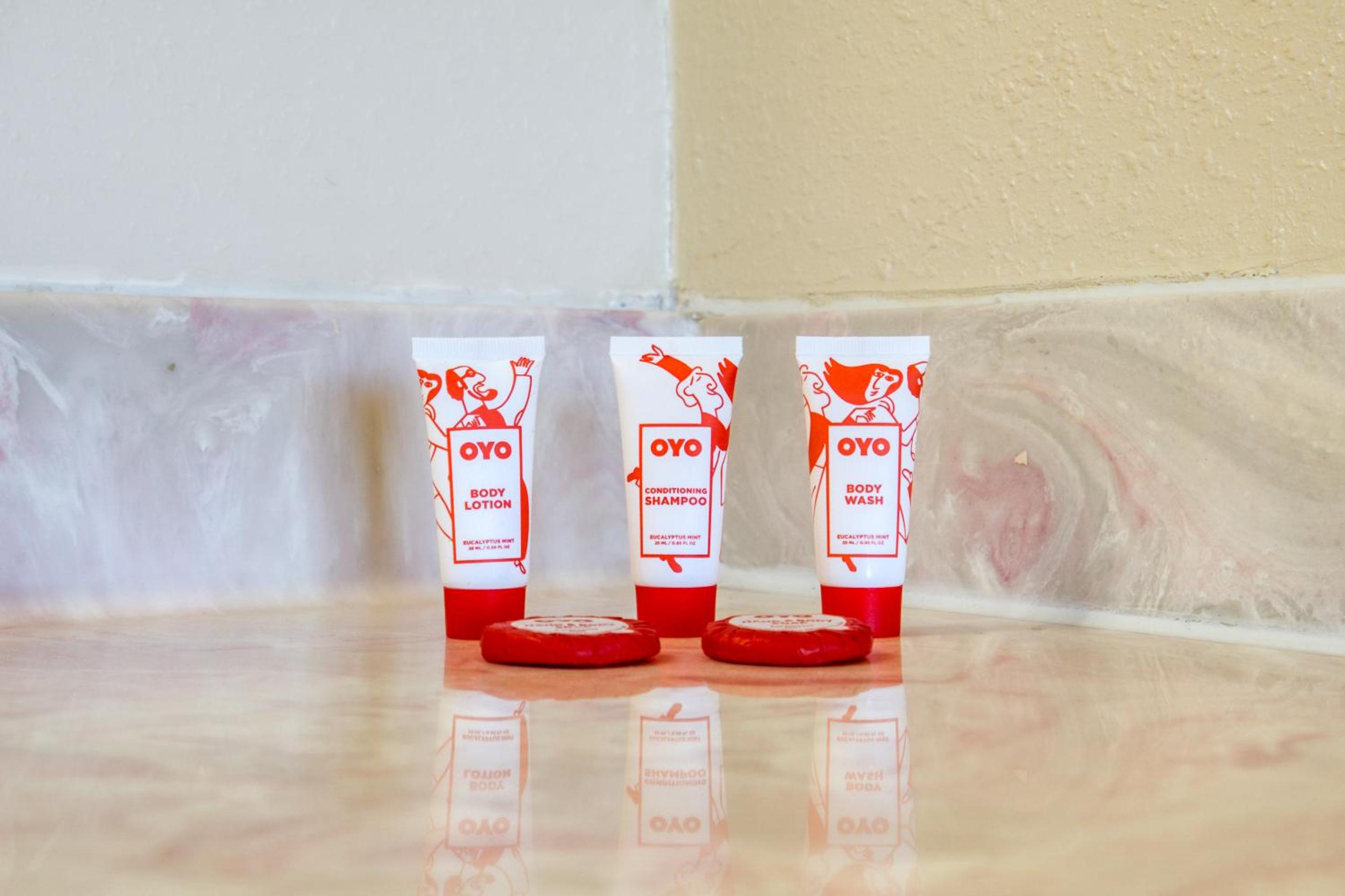 Waco Vacations - OYO Hotel Waco University Area I-35 - Property Image 44