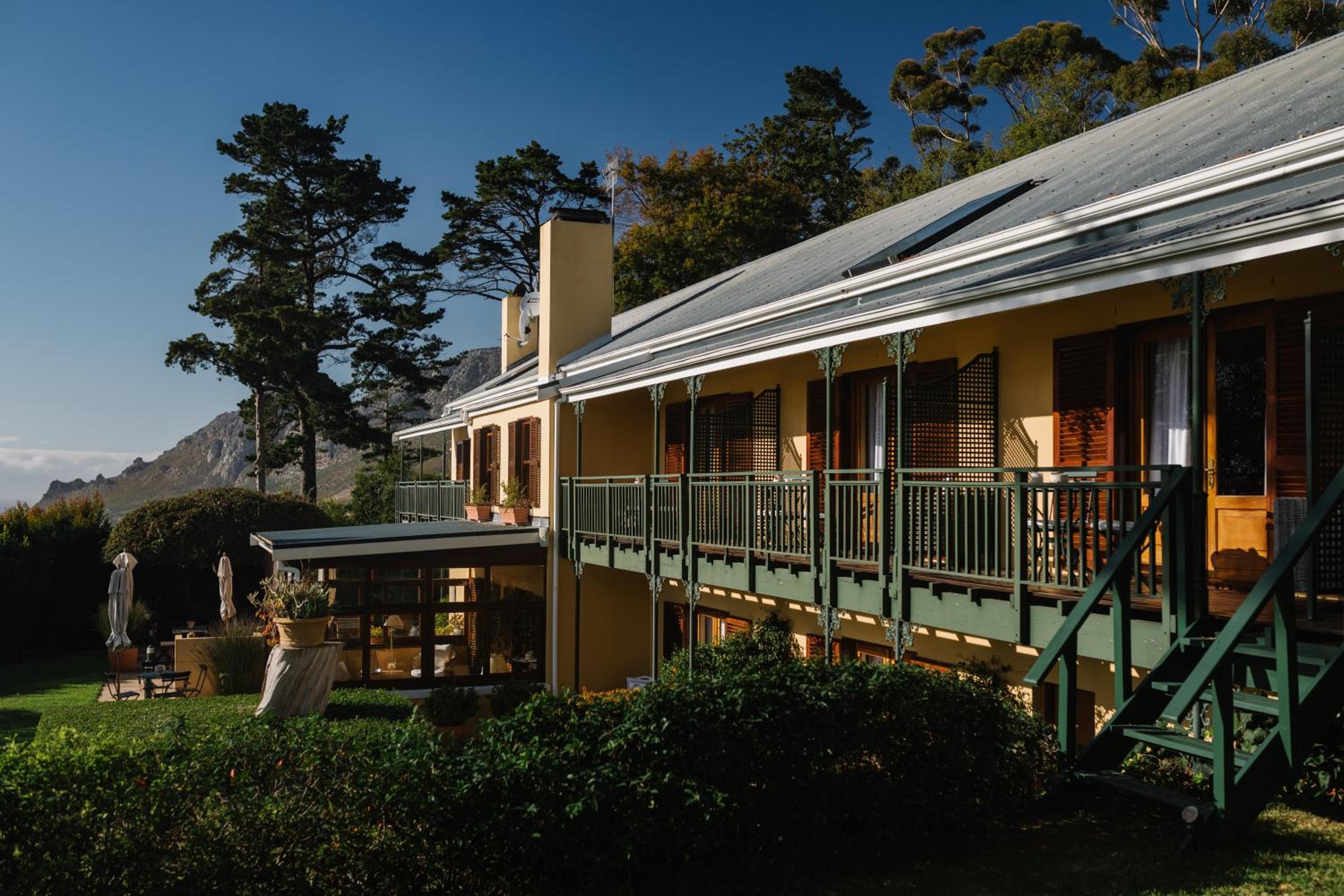 Hotel High Timbers Lodge - Image 1