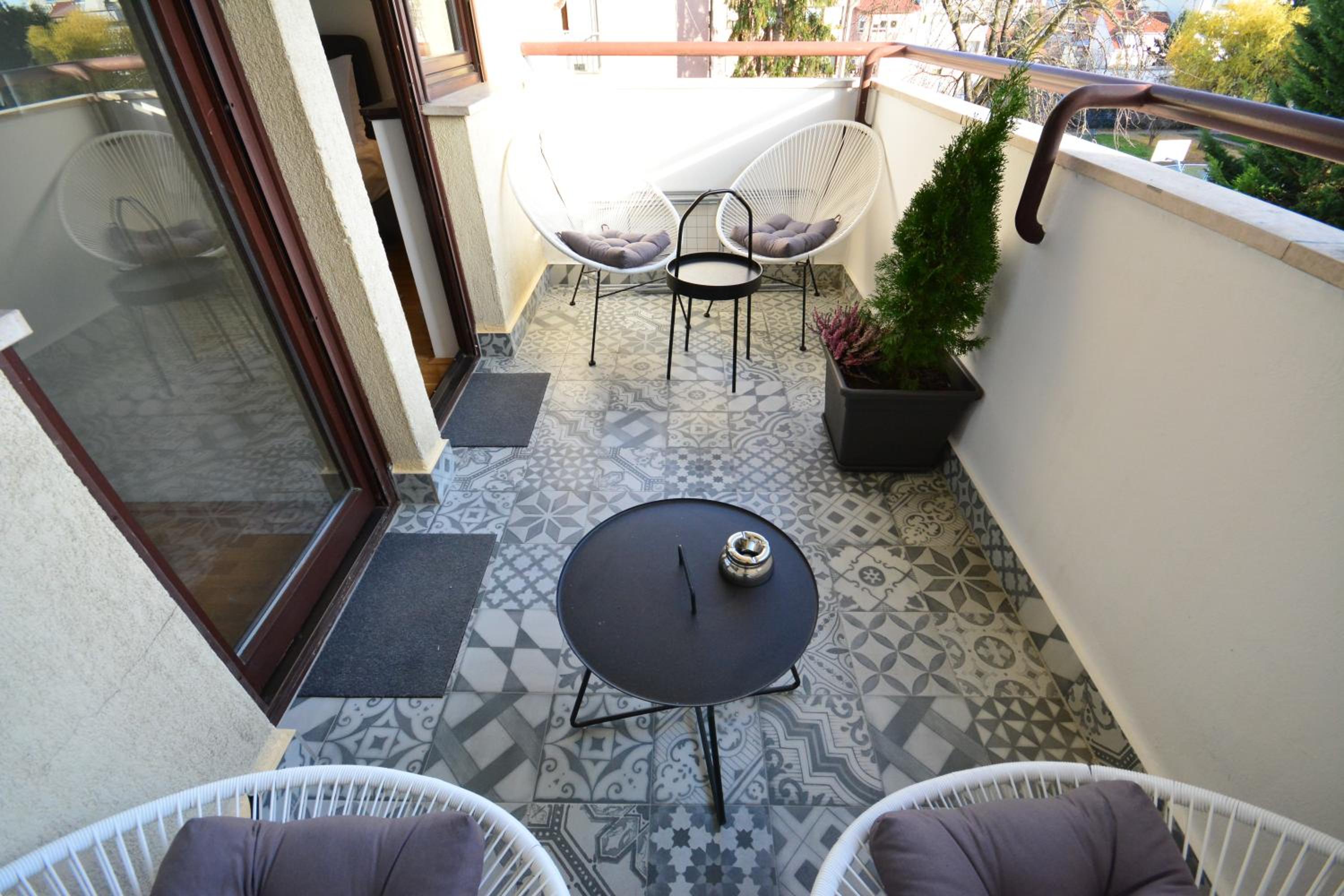 balance & terrace
