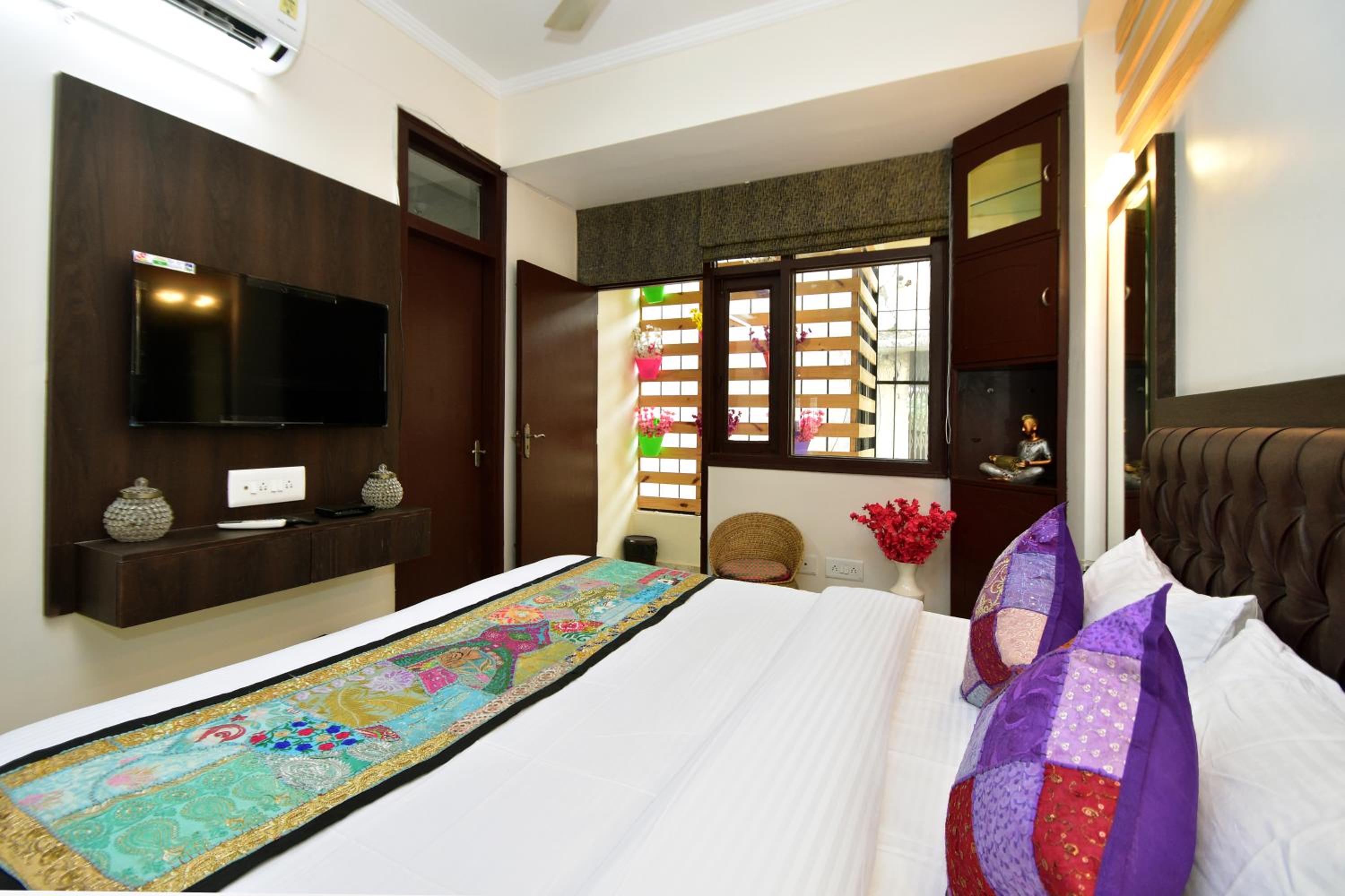 Shanti Villas - Luxury Home Stay Apartment view 4