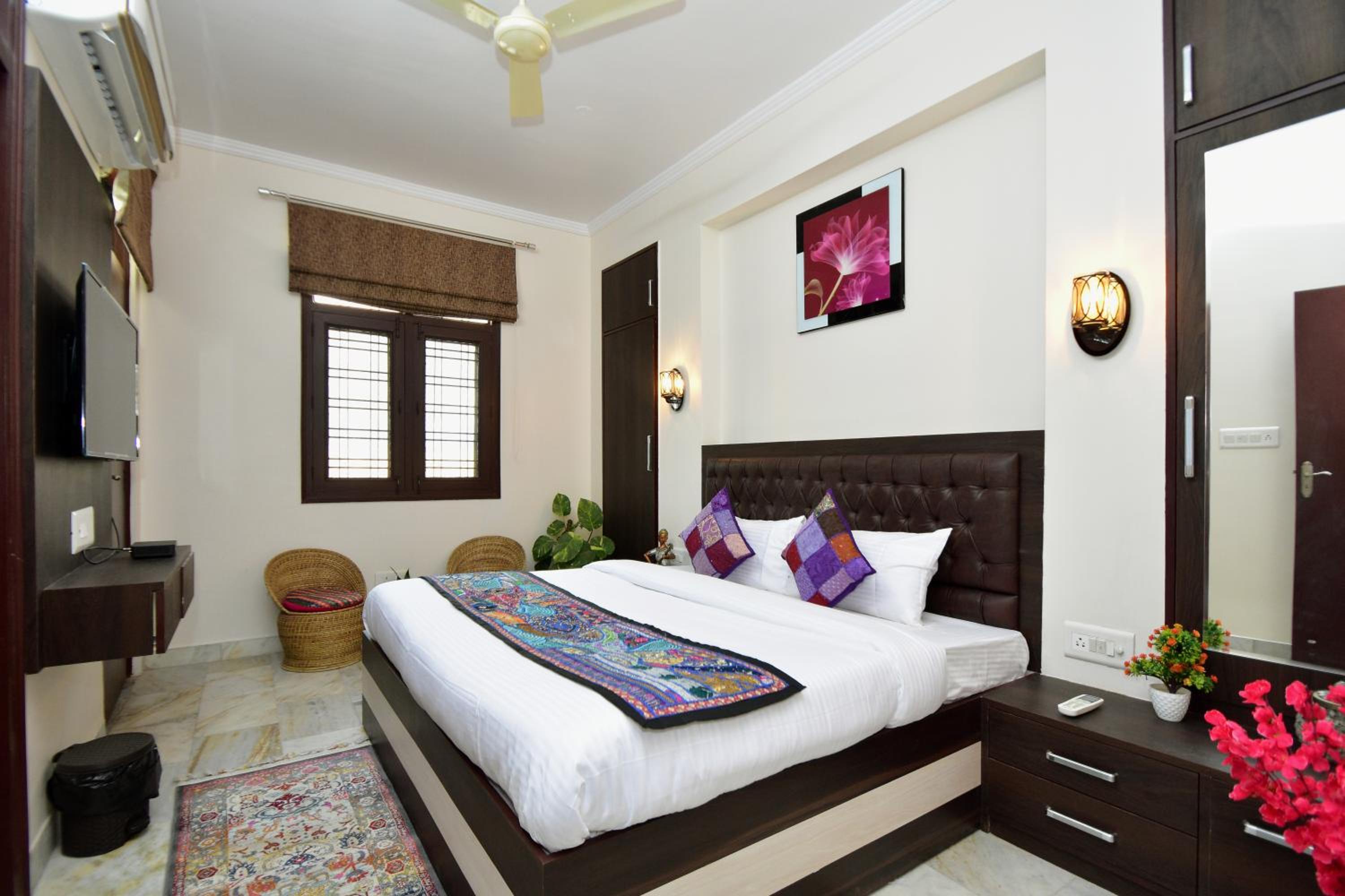 Shanti Villas - Luxury Home Stay Apartment view 2