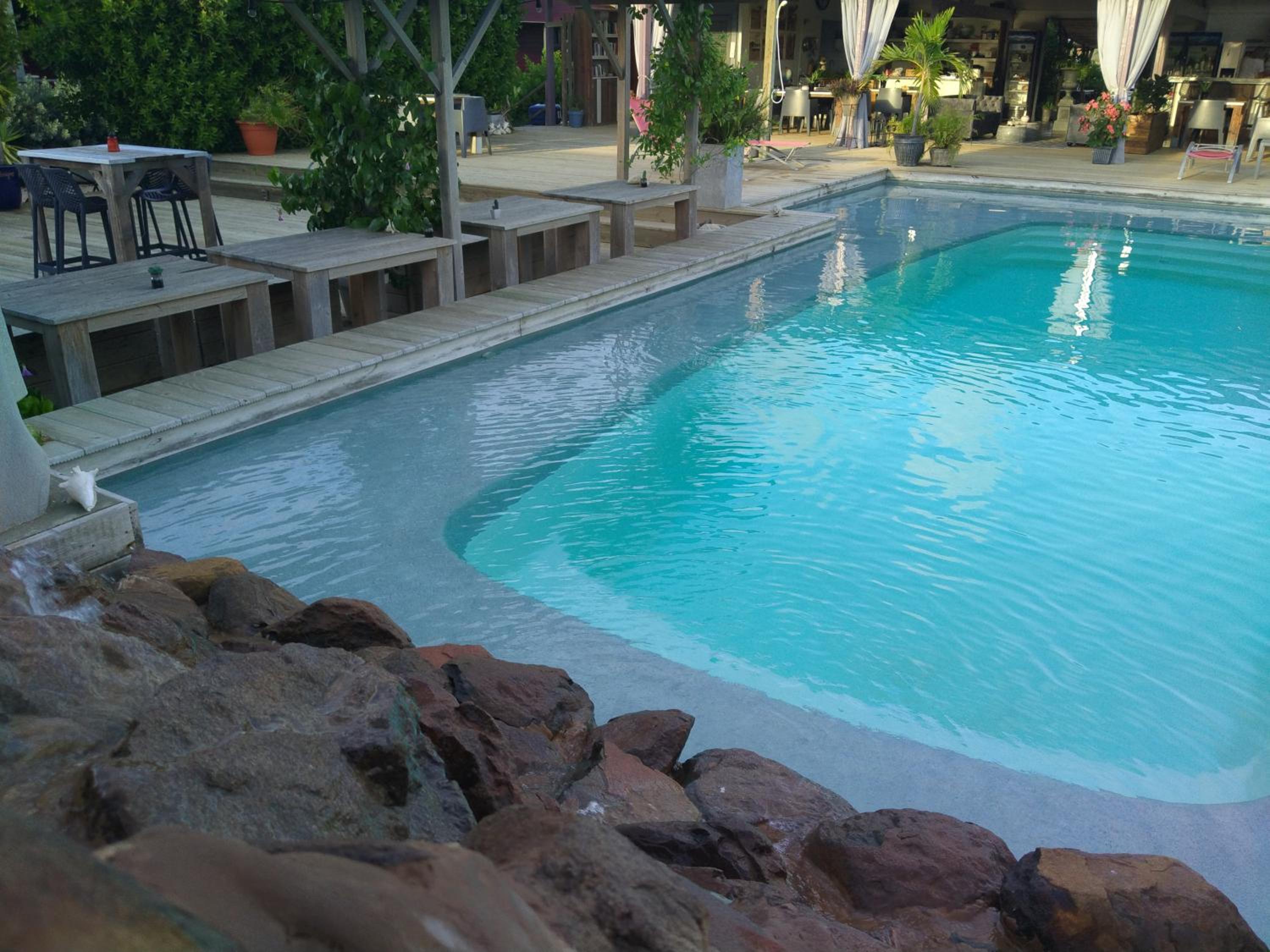 Red Palm Village