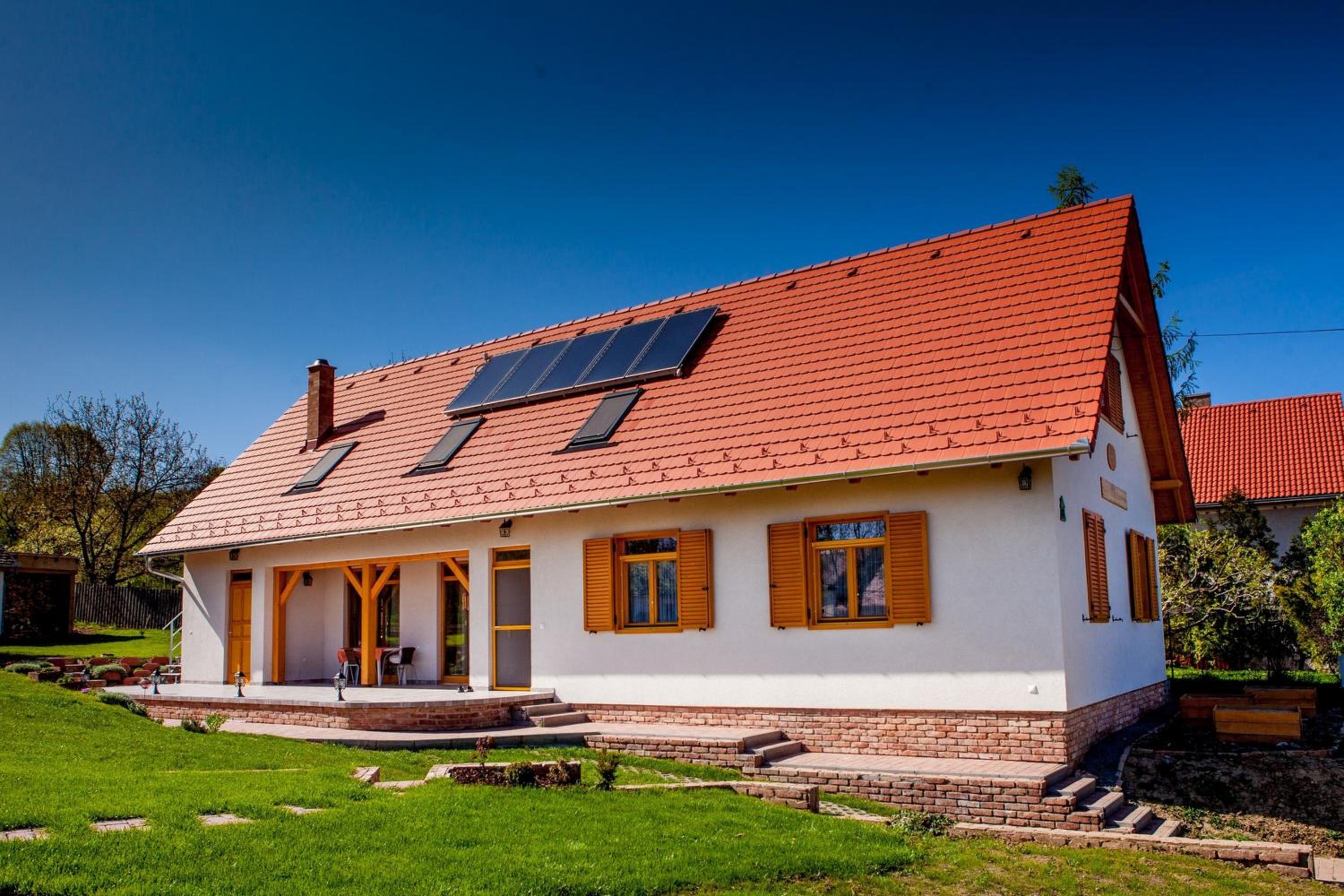 Rozmaring Vendégház view 3