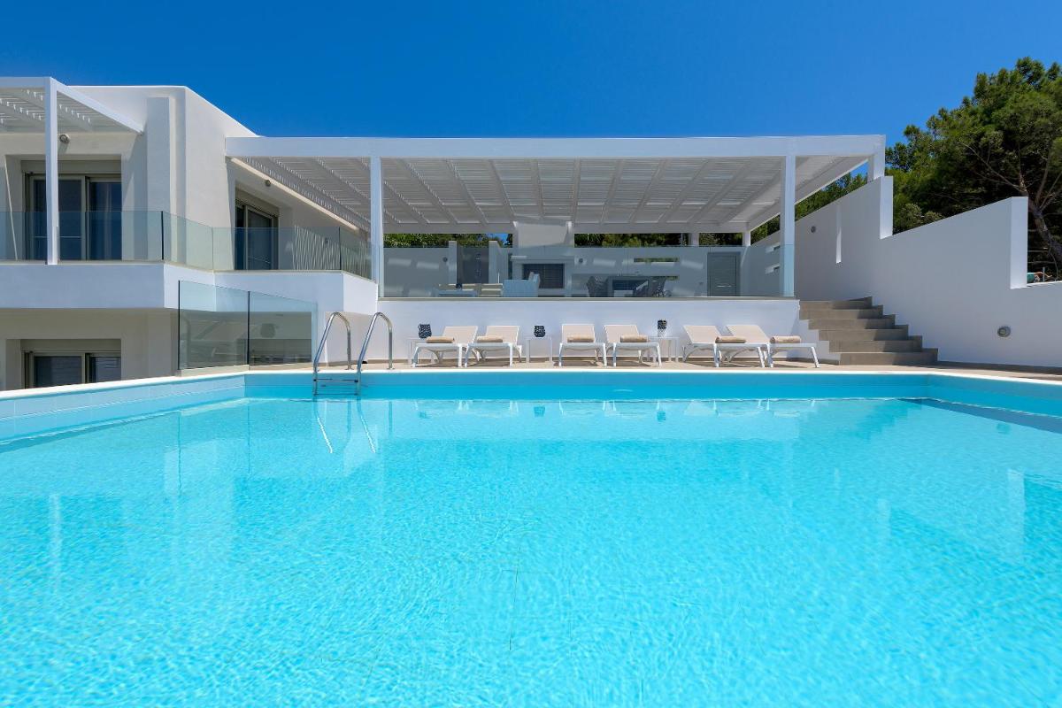Villa Dione in Pefkos, Lindos area view 3