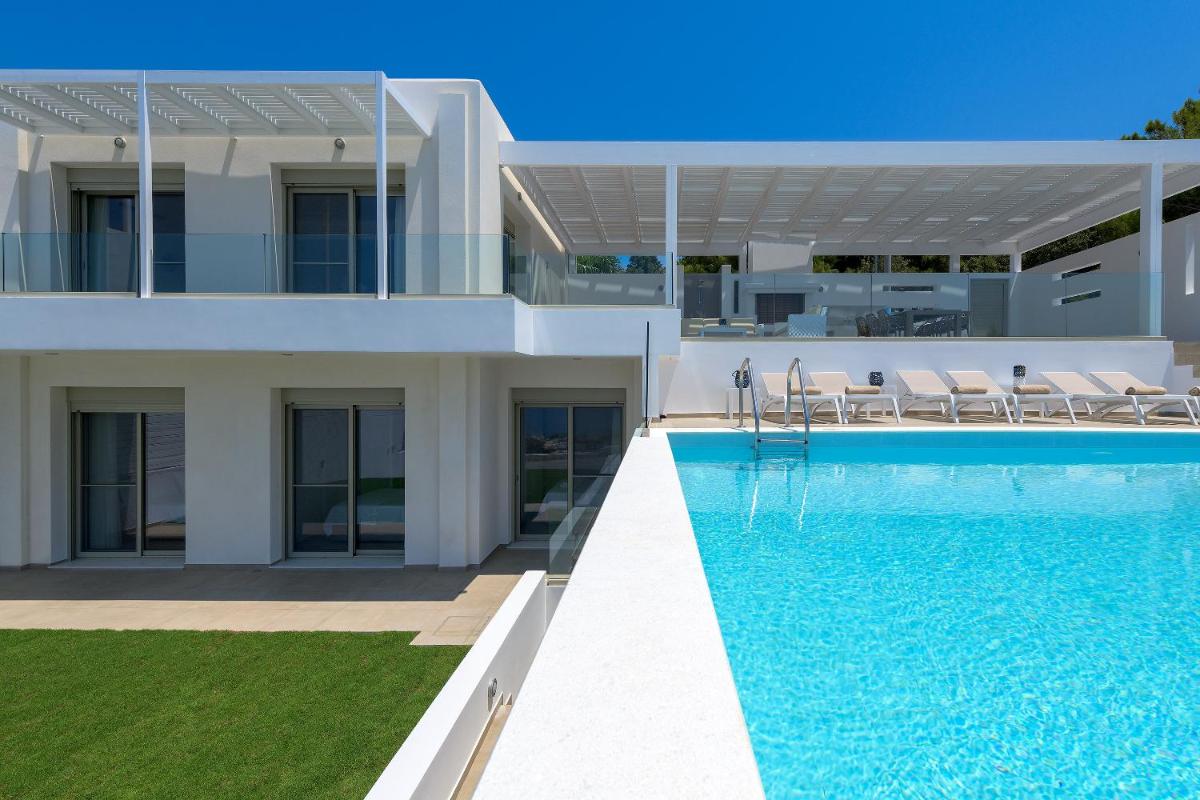 Villa Dione in Pefkos, Lindos area view 5
