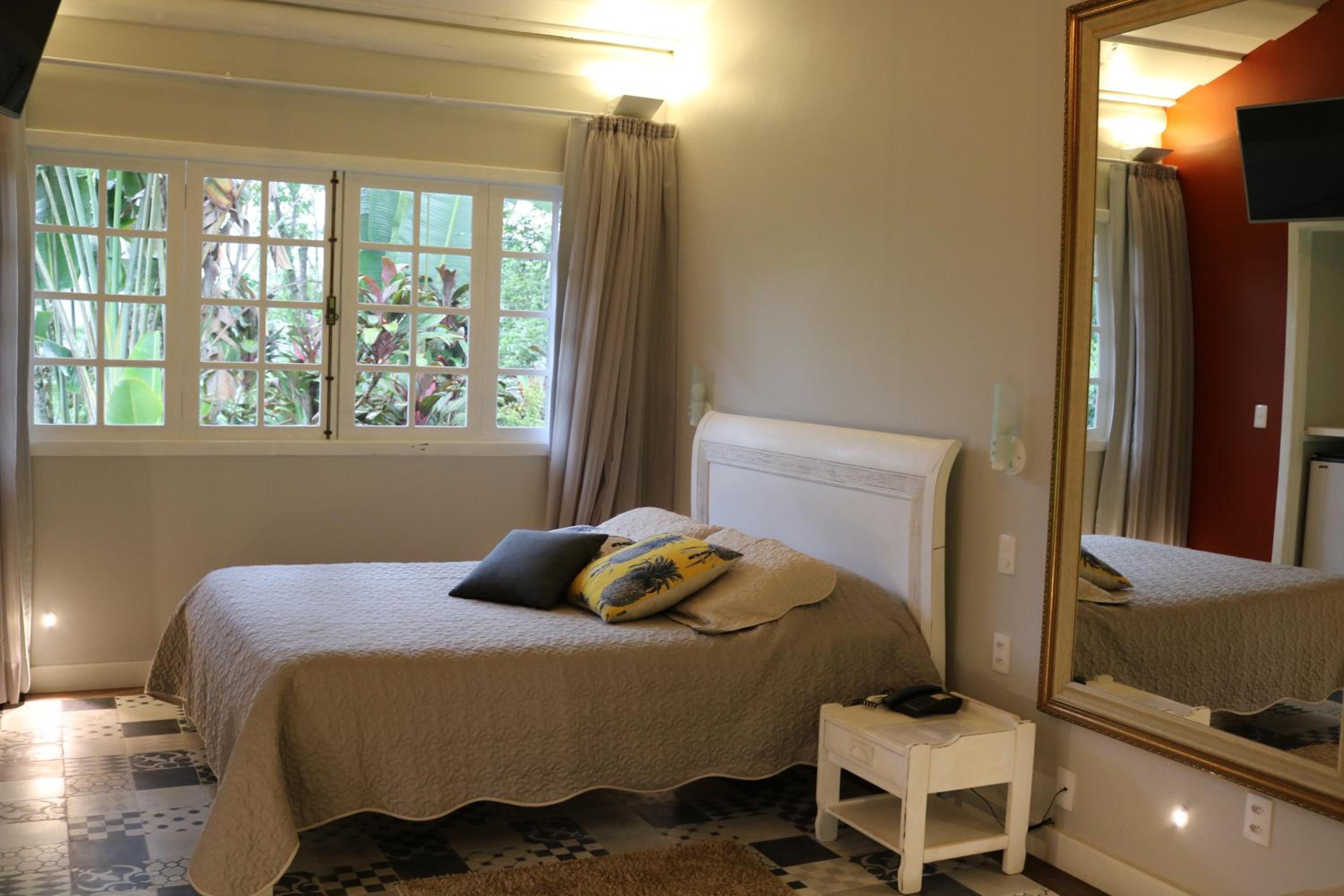 Auberge Suisse Pousada