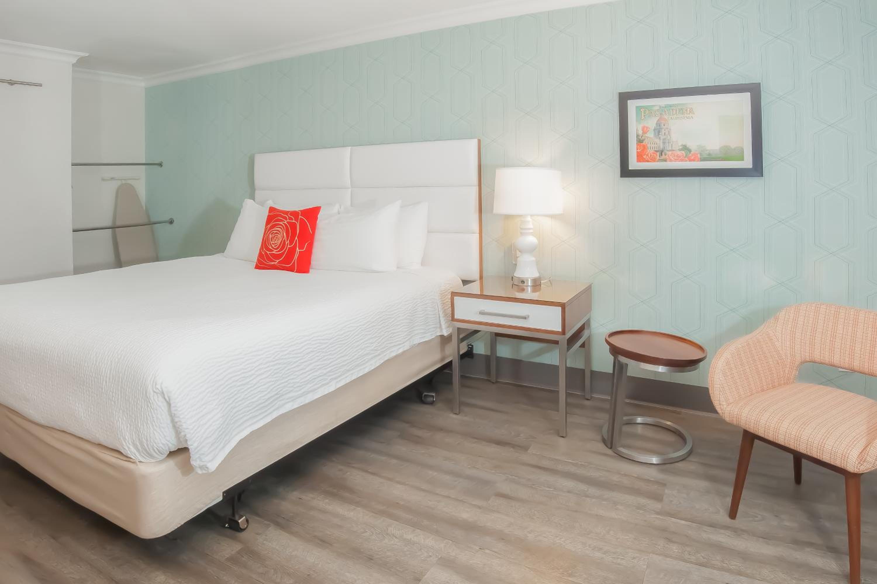 Pasadena Rose Crown Hotel - Property Image 18