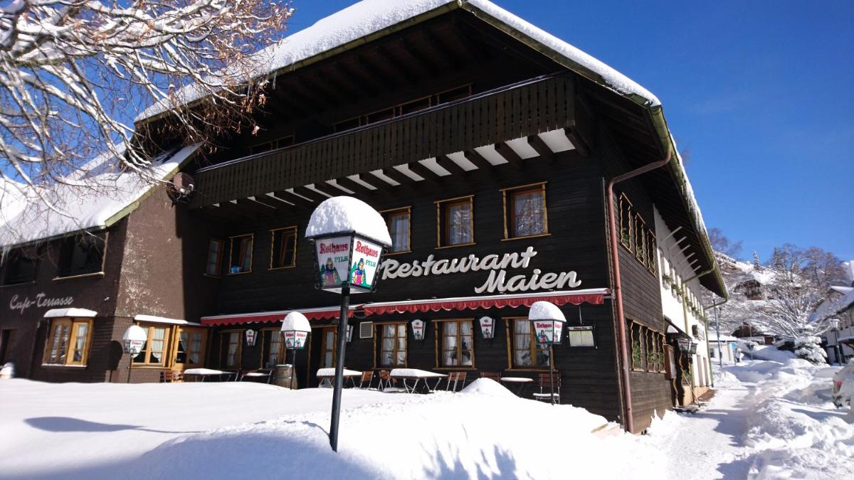 restaurant