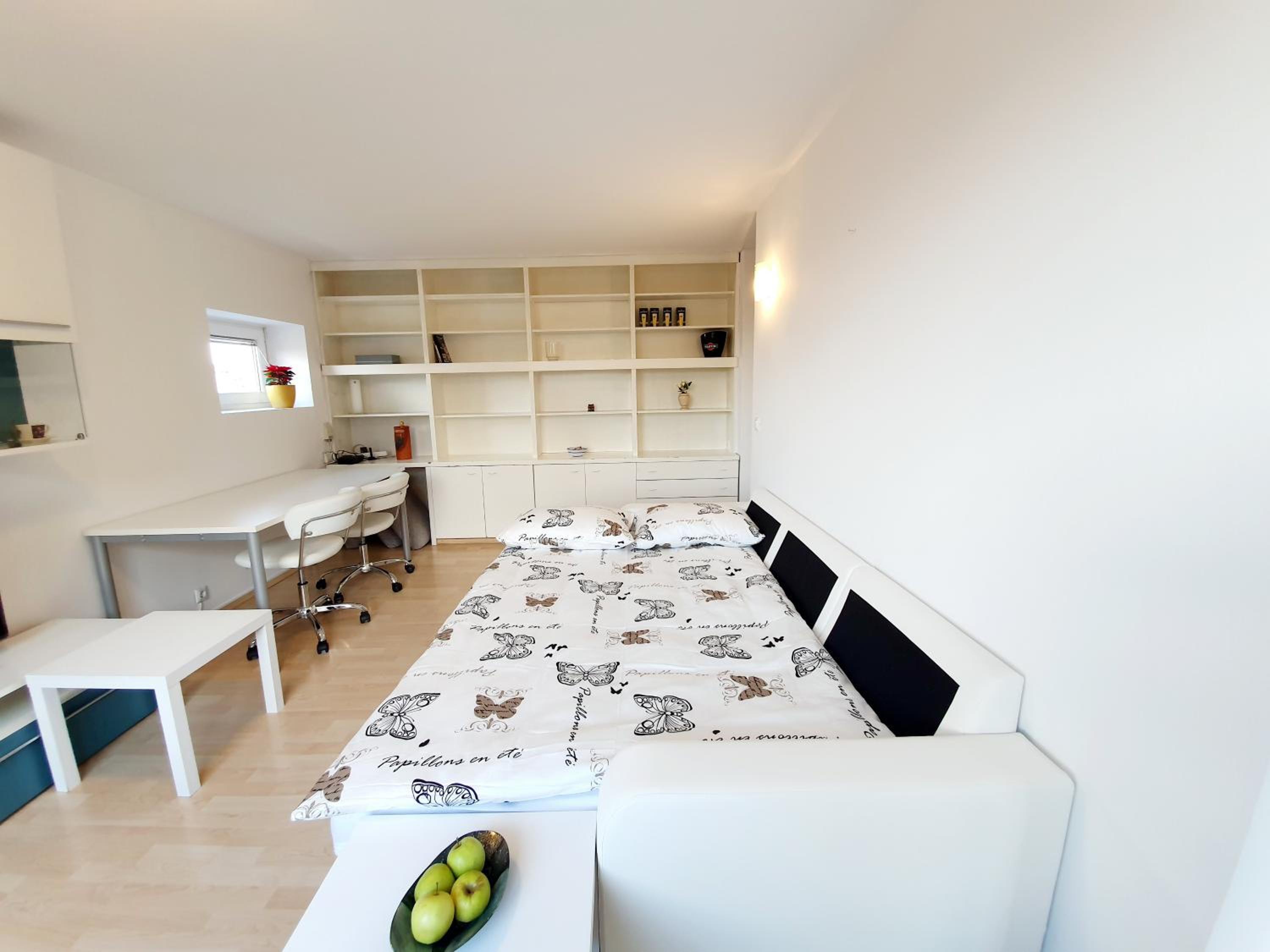 Bossa nova Castle&Outstanding home with garage view 5