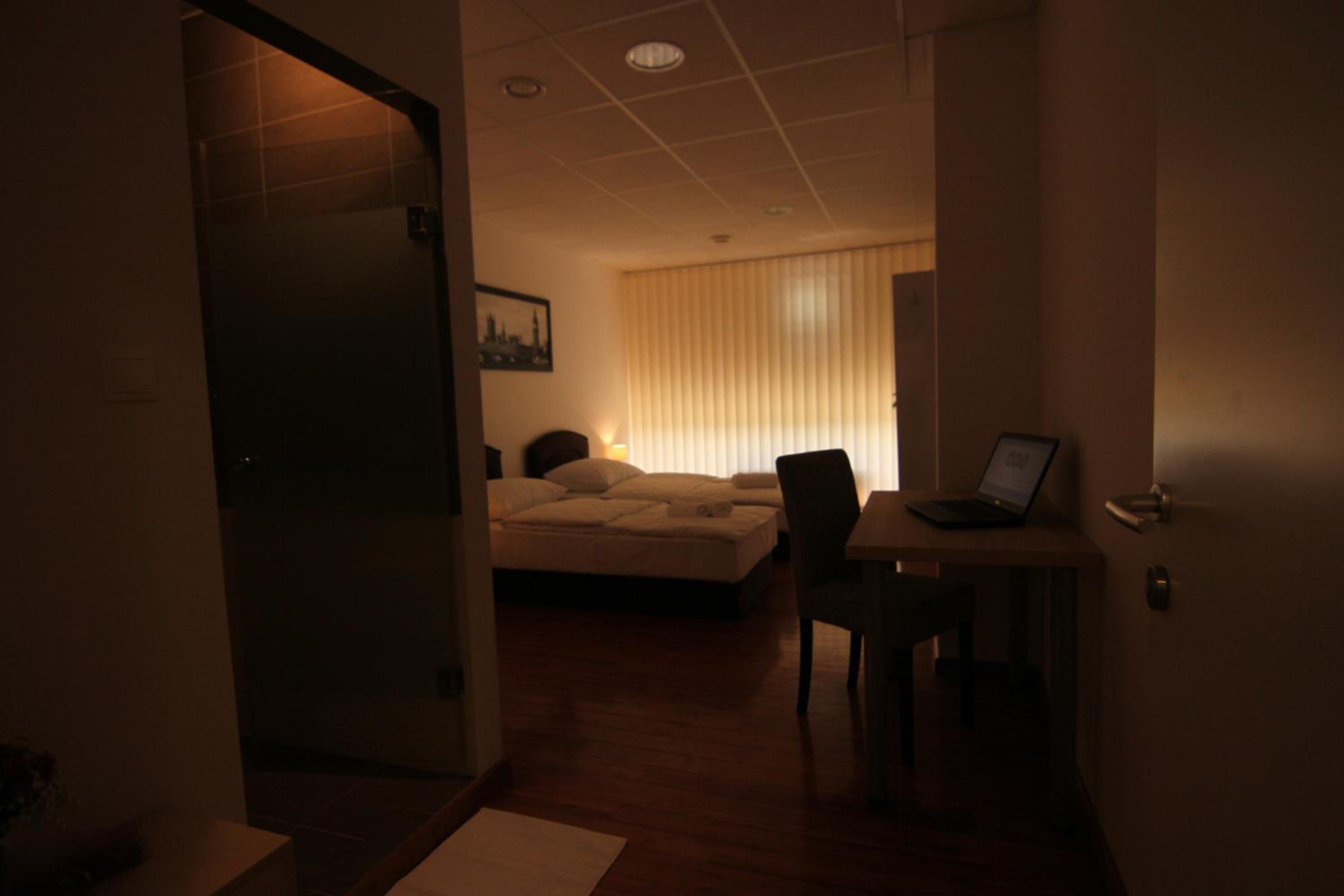 Photo 20