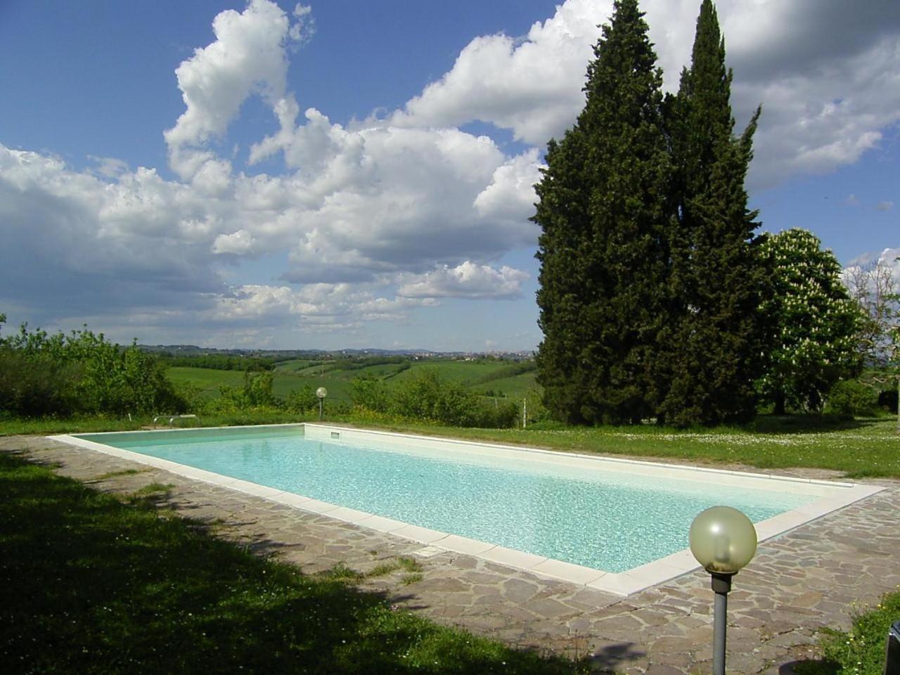 Villa Siena Bio Agriturismo private pool