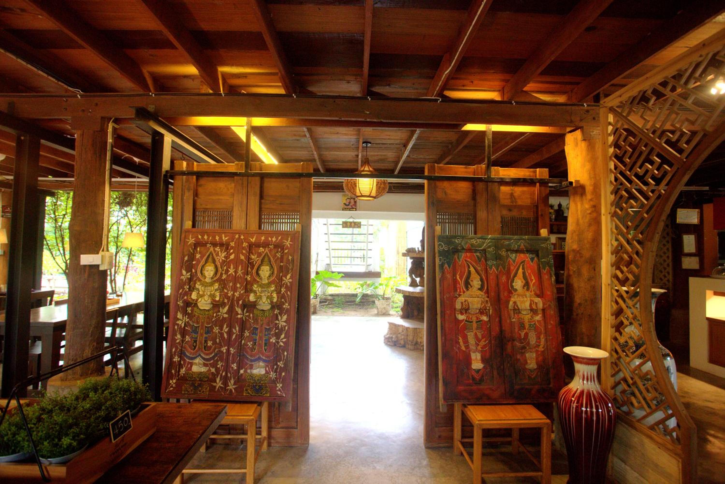 Tharaburi Resort