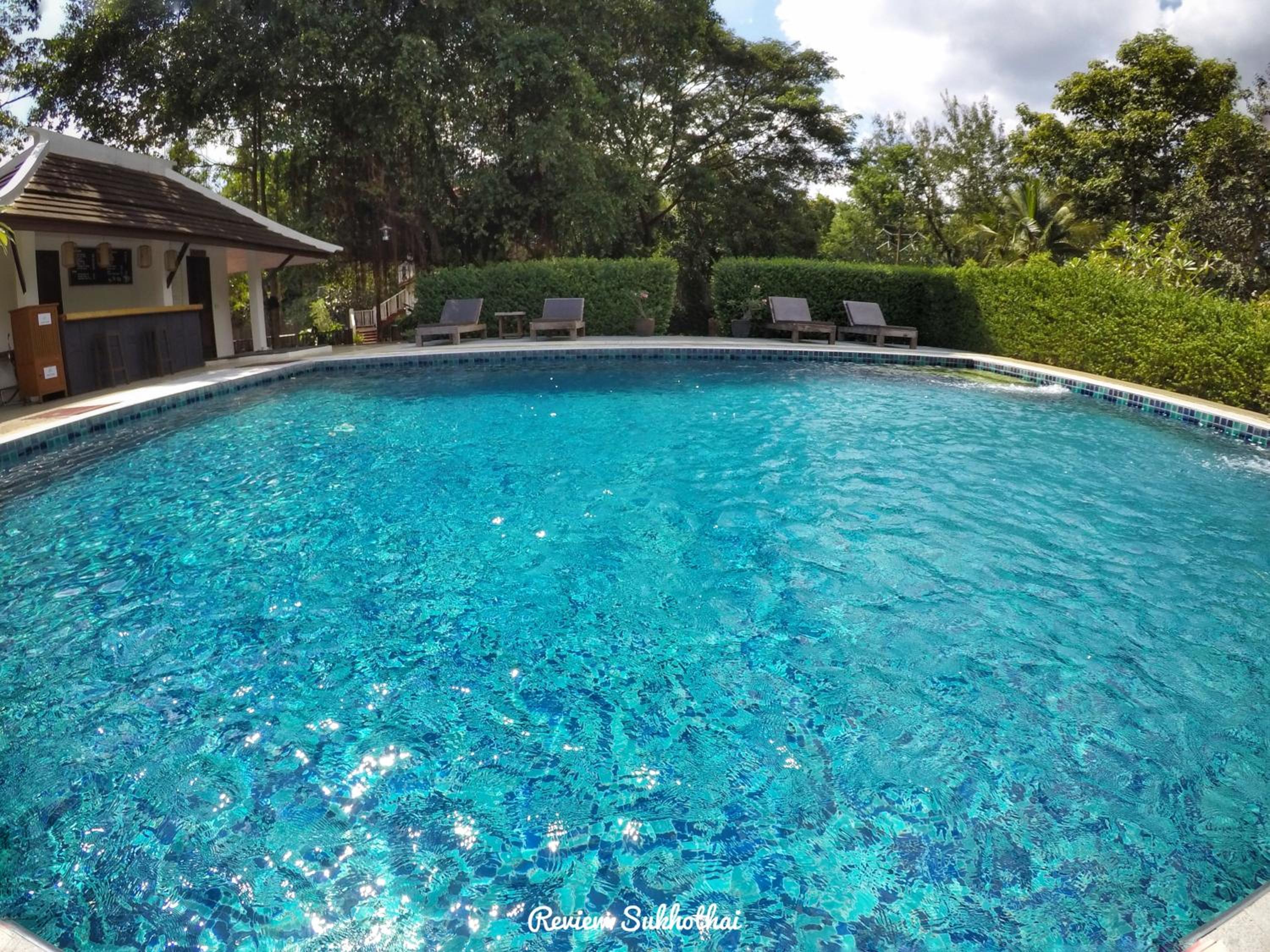Tharaburi Resort