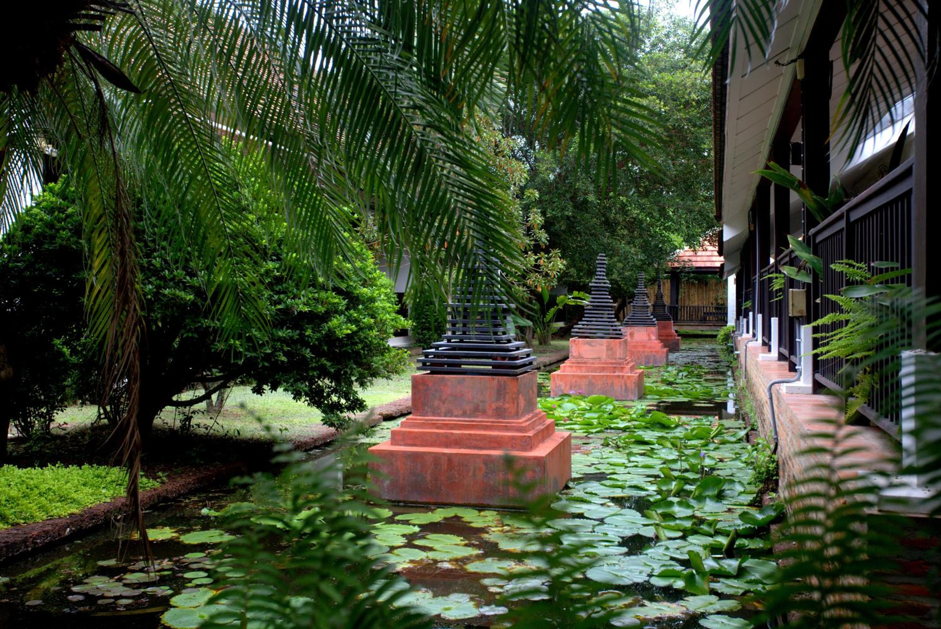 Tharaburi Resort